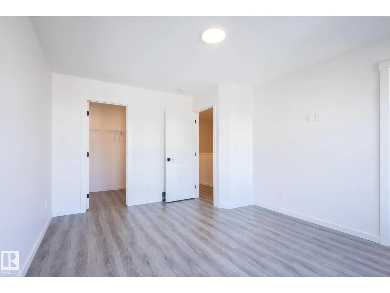 1215 PODERSKY WD SW