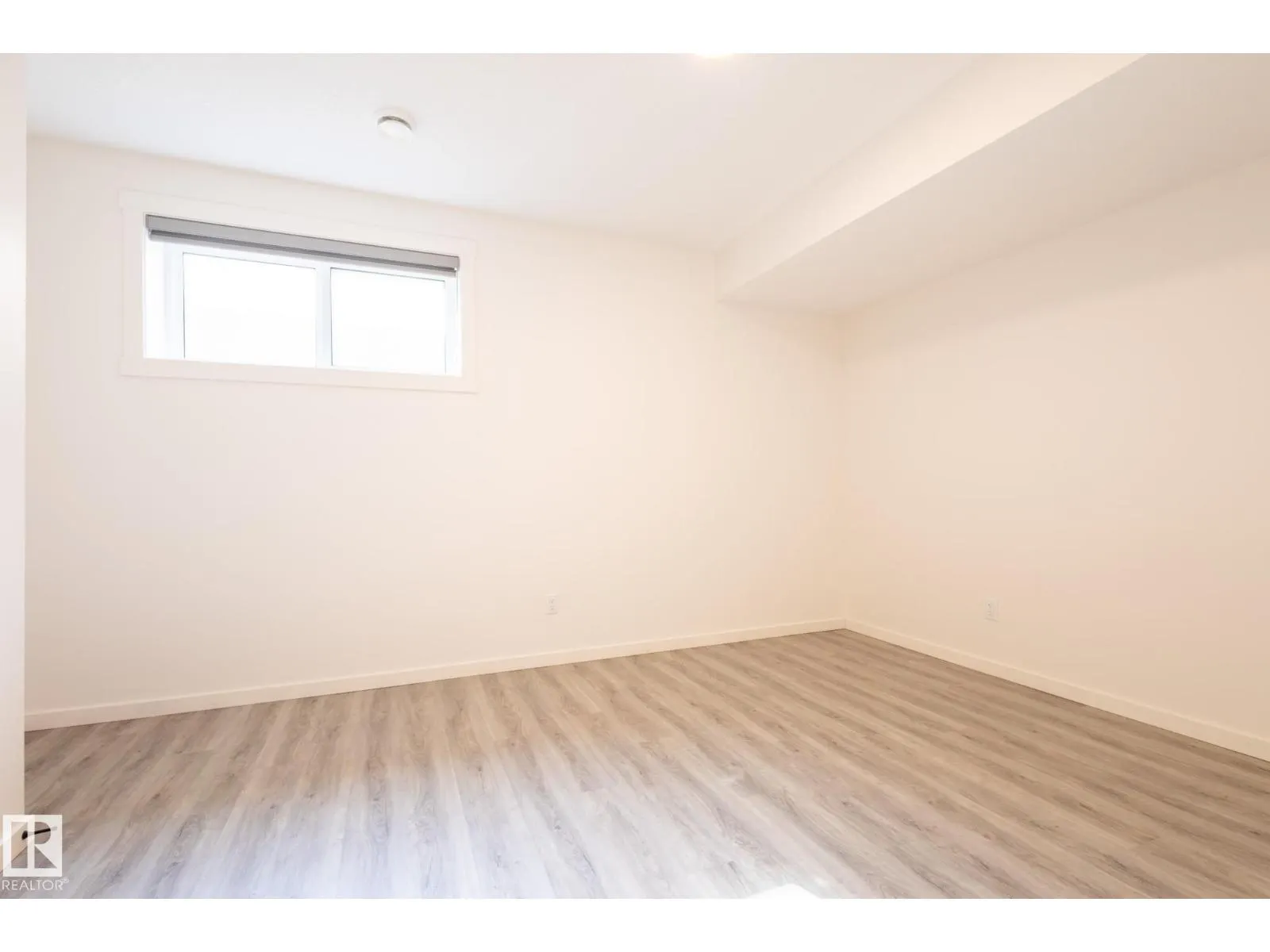 1215 PODERSKY WD SW