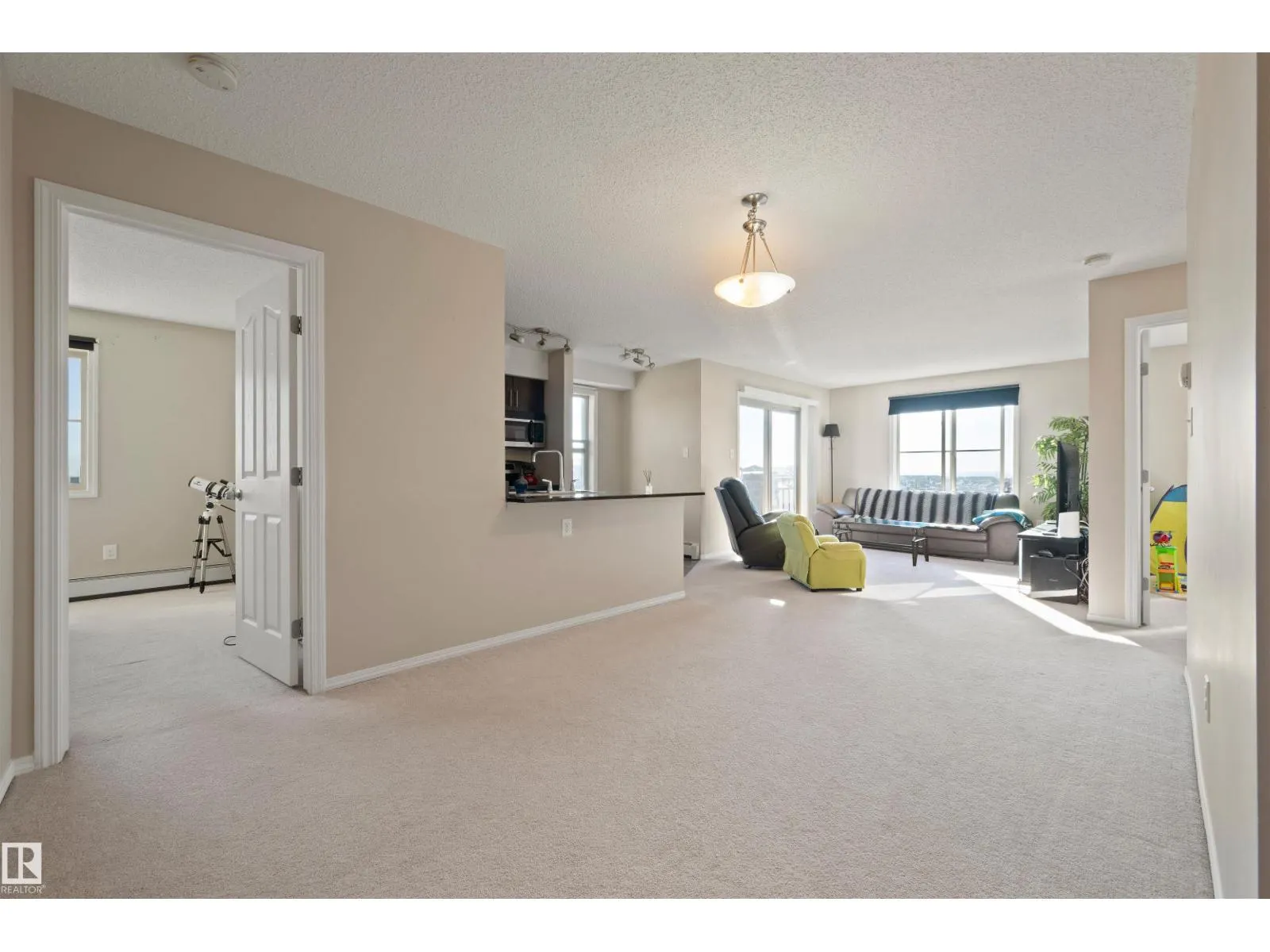 #402 1080 McConachie Blvd NW