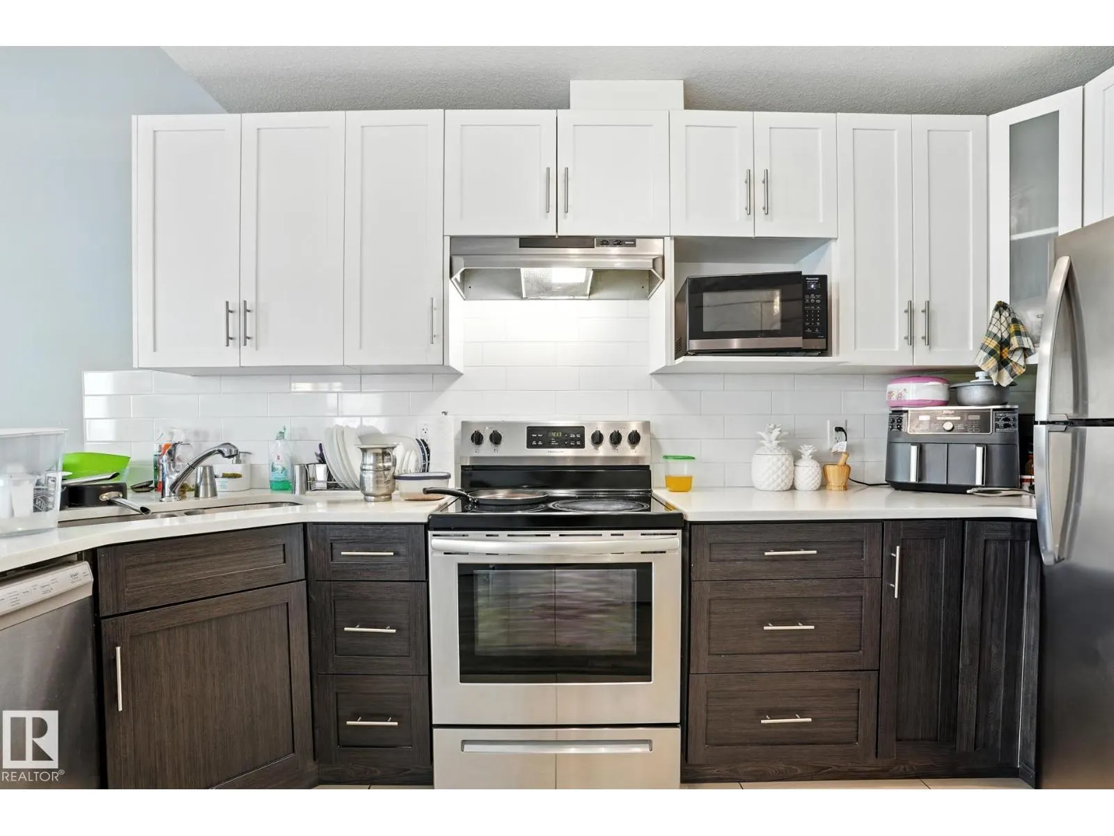 10438 154 ST NW