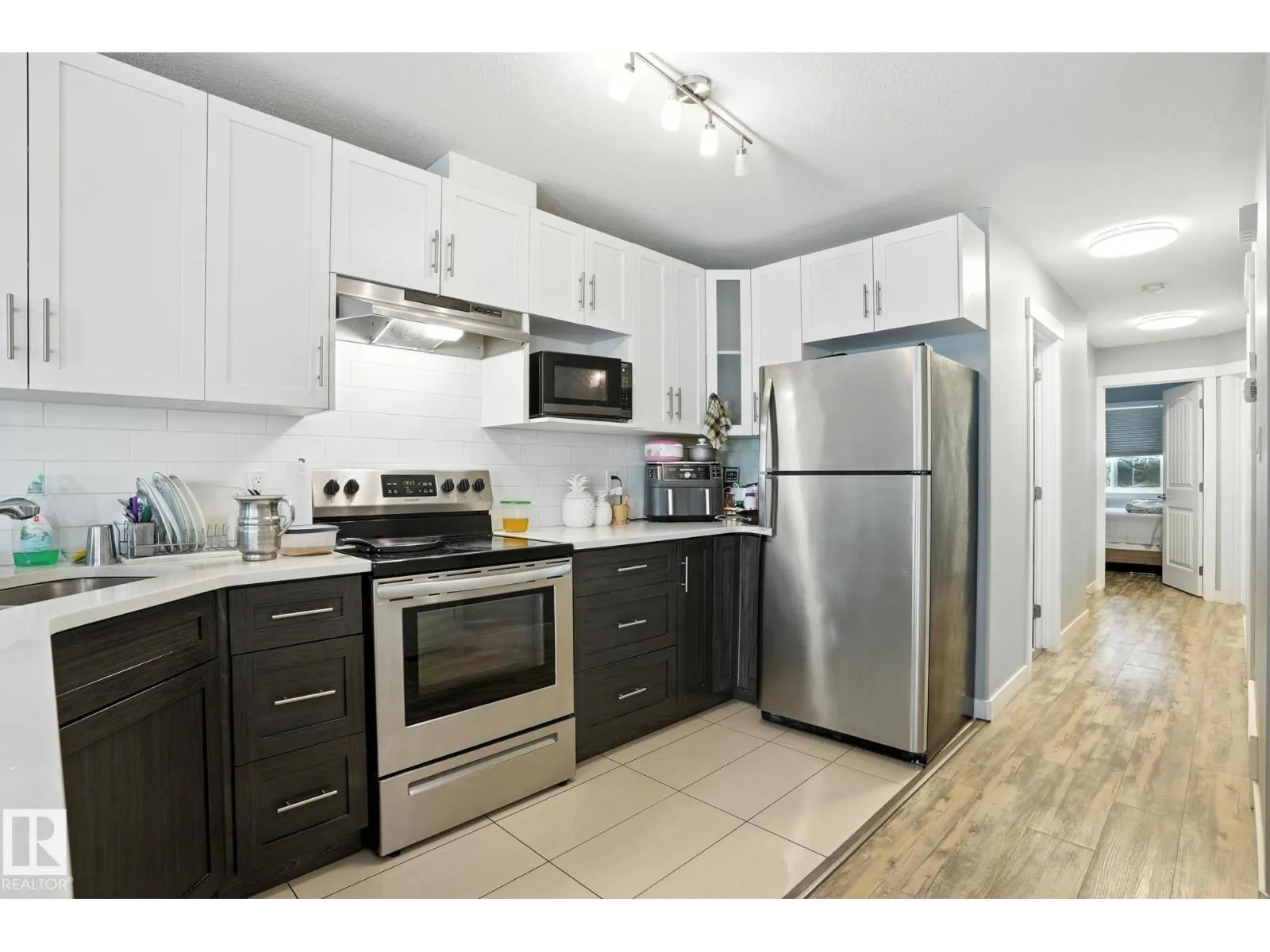 10438 154 ST NW