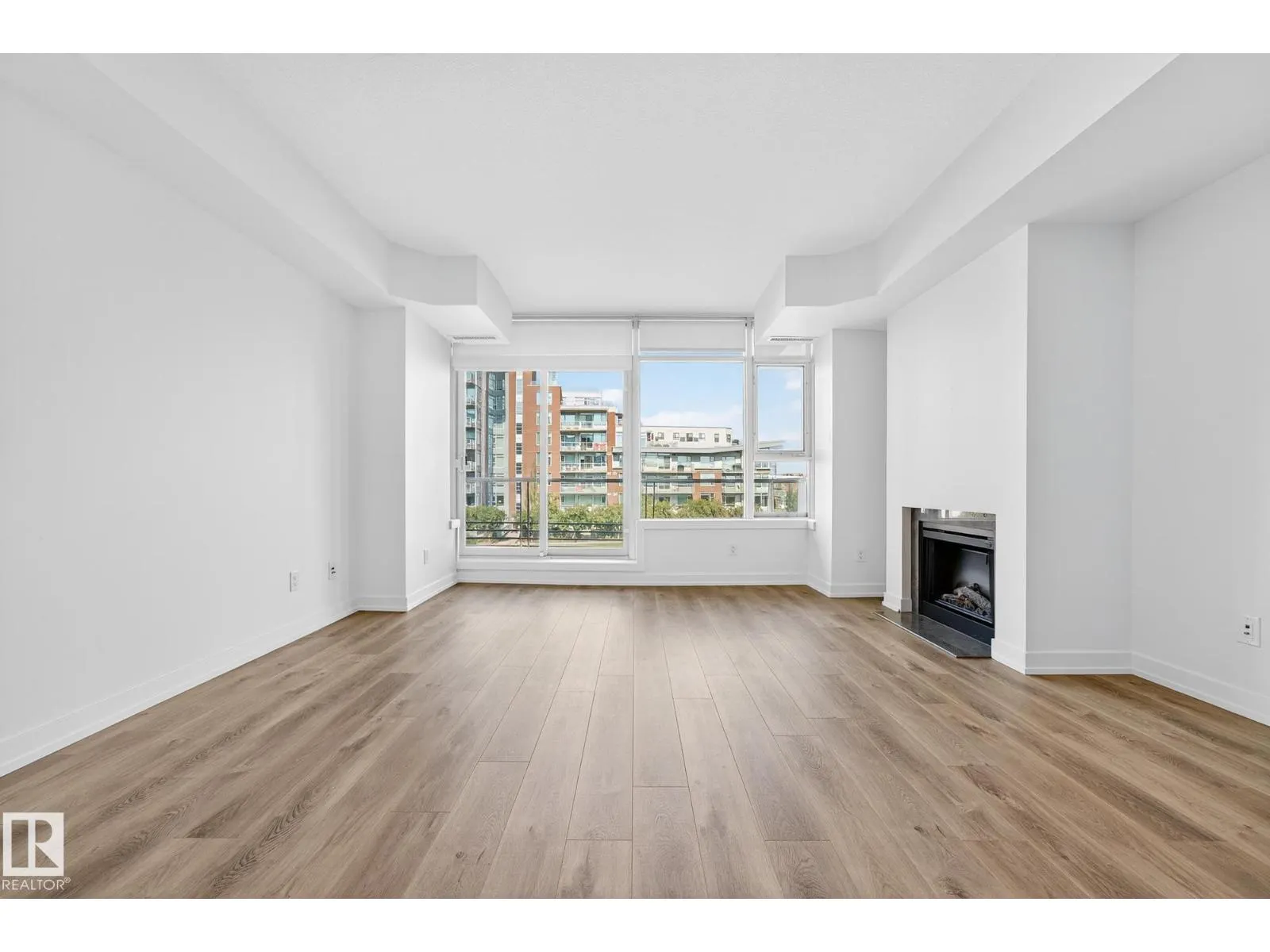 #306 2606 109 ST NW