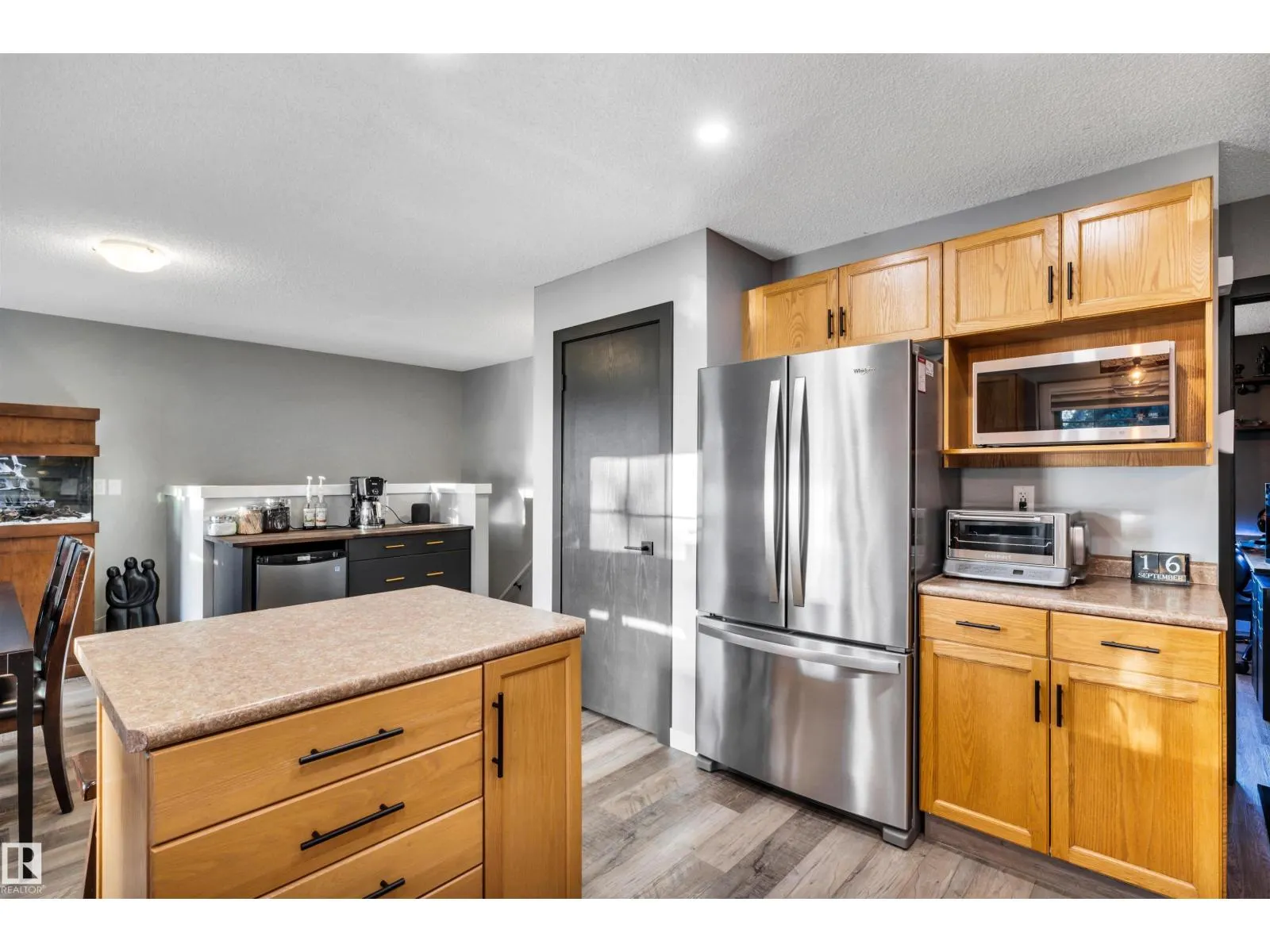 5111 52 ST
