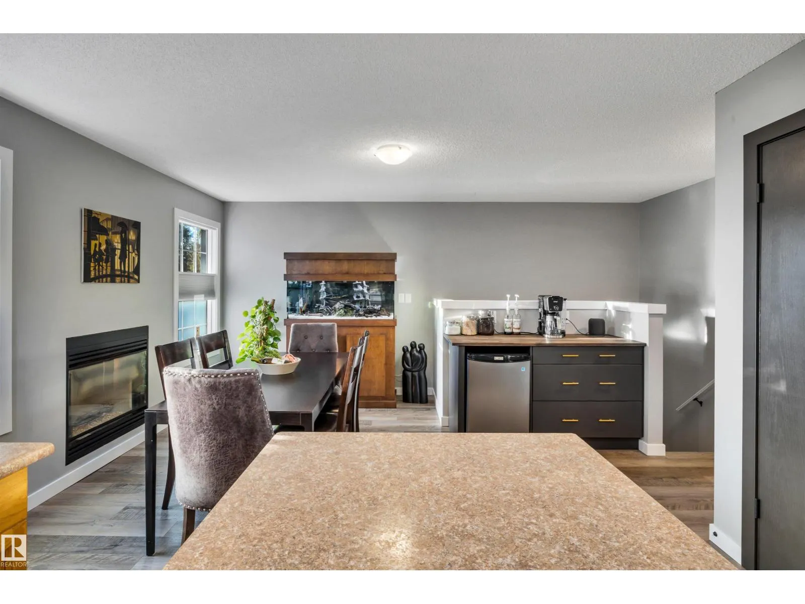 5111 52 ST