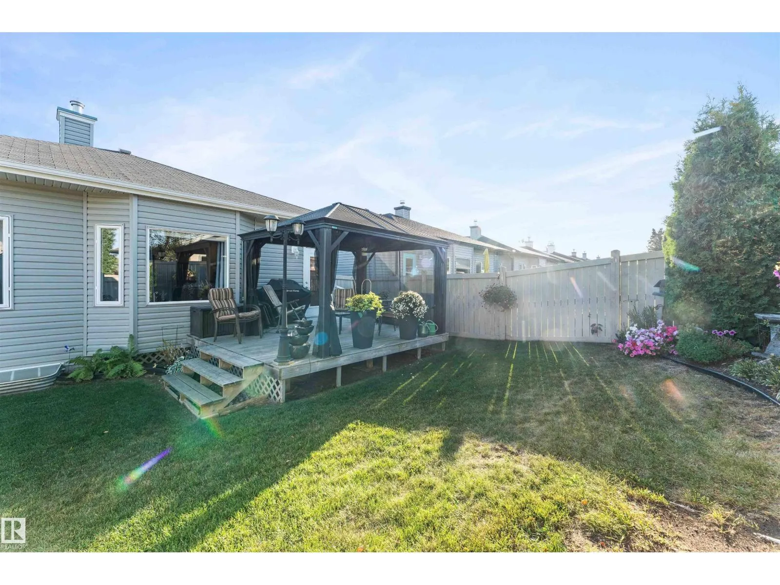 55 WILLOW WOOD LN