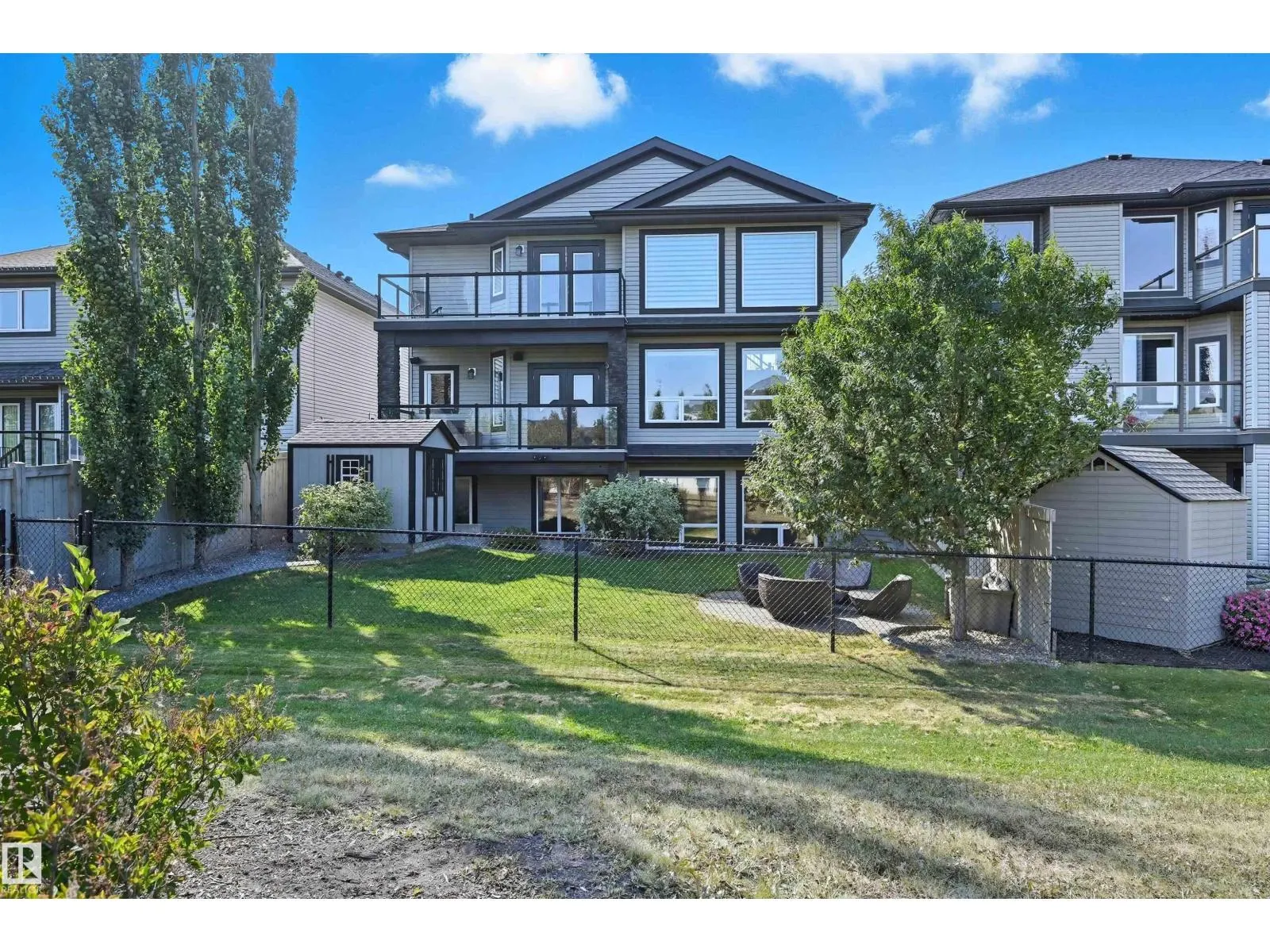 1806 ADAMSON PT SW