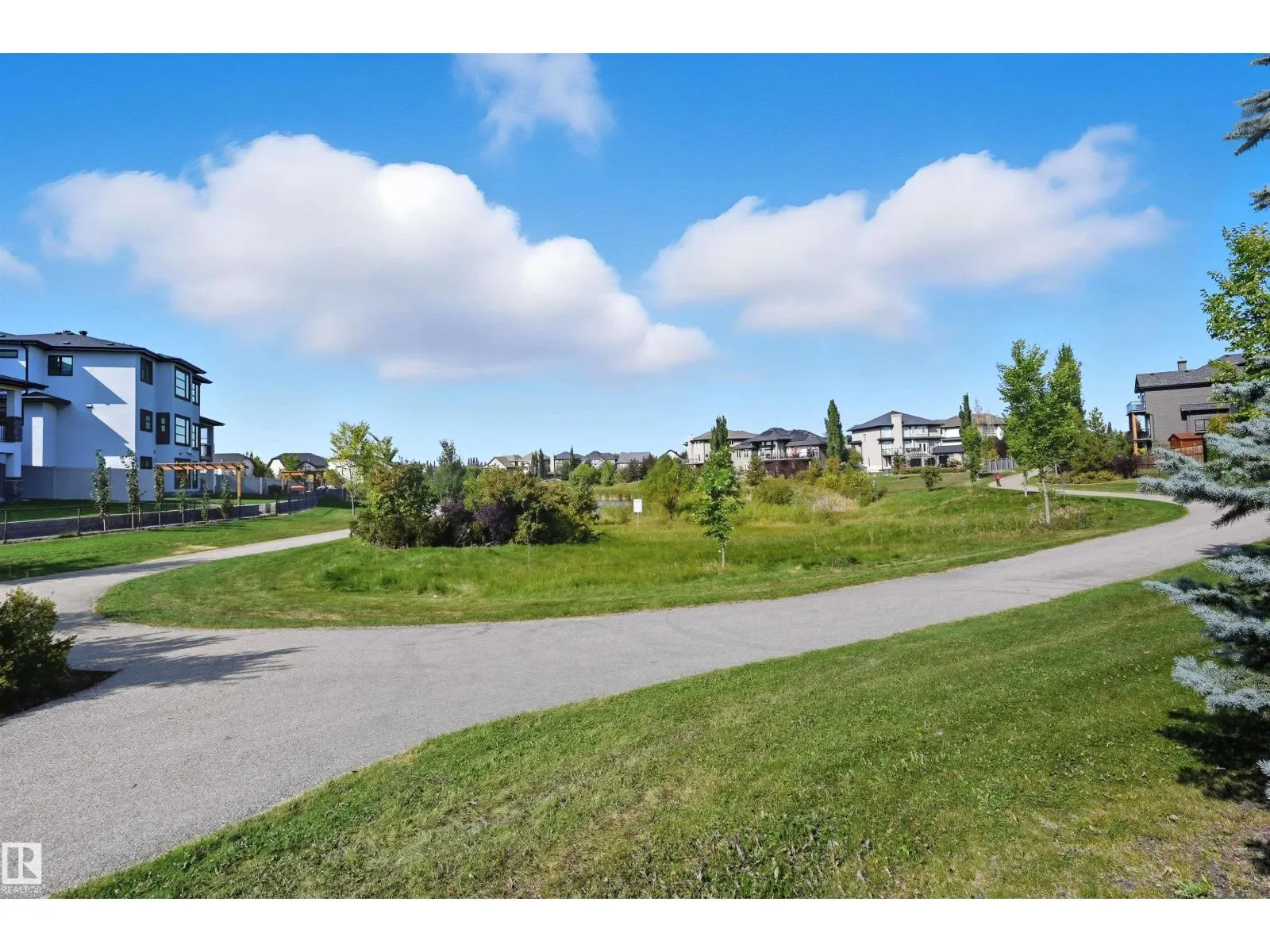 1806 ADAMSON PT SW