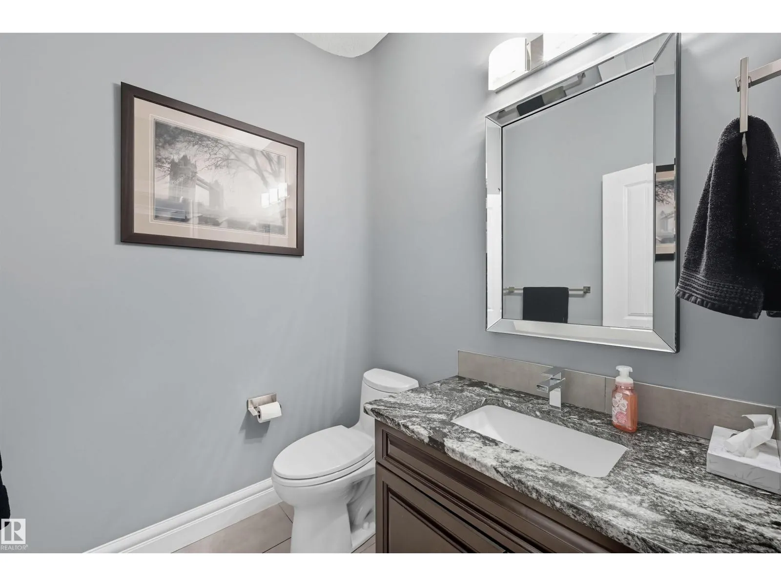 1806 ADAMSON PT SW