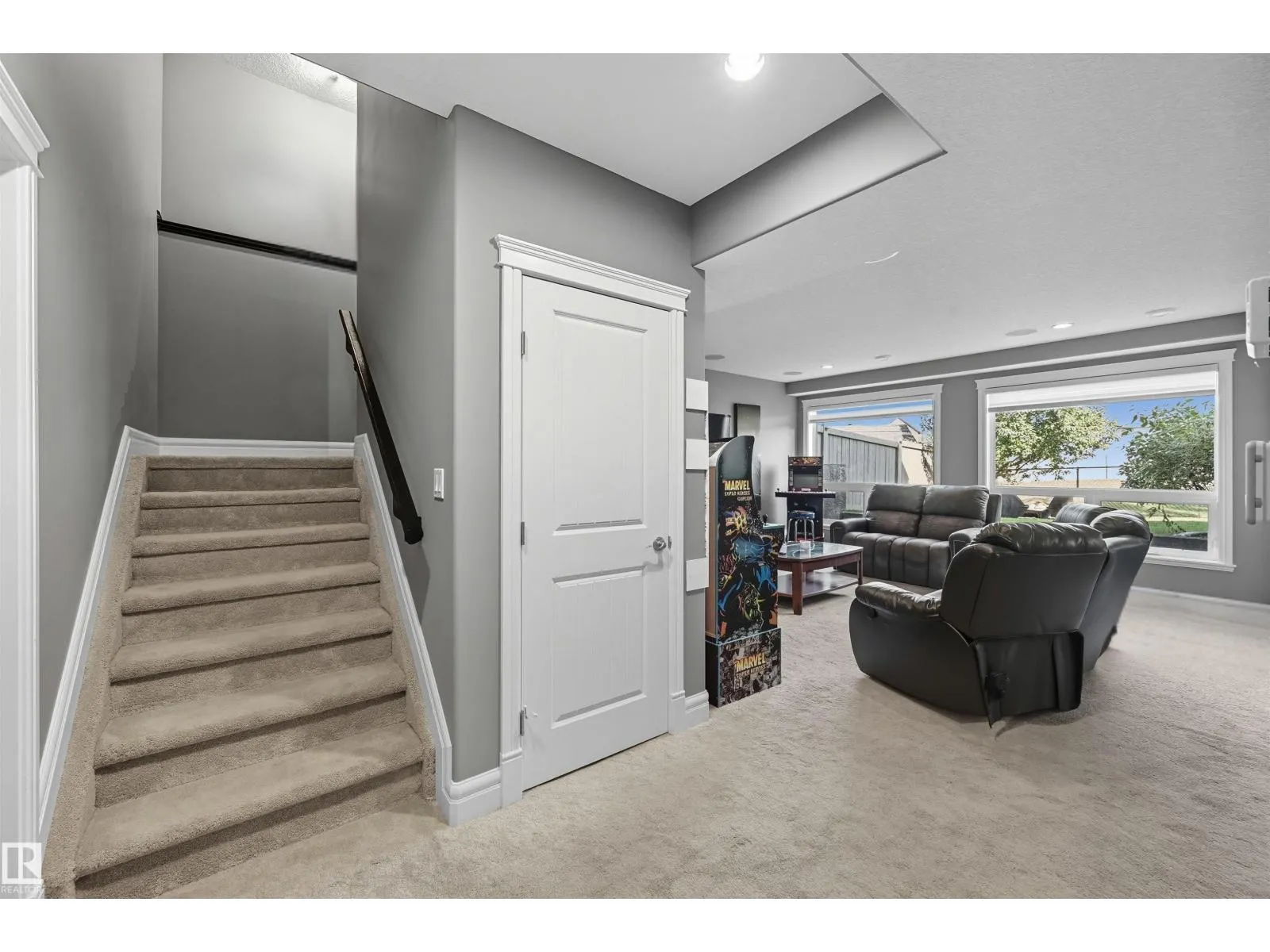 1806 ADAMSON PT SW
