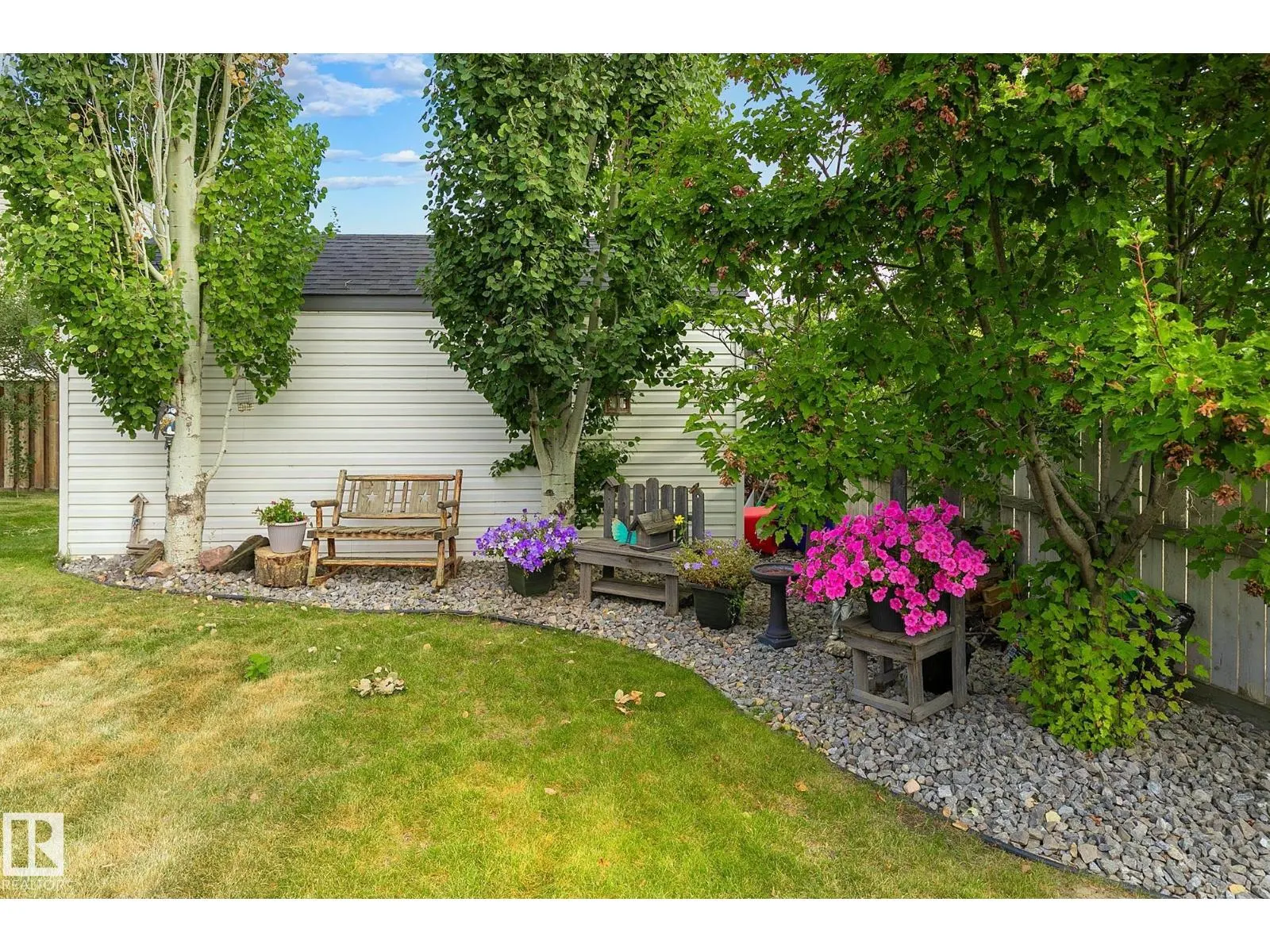 15 HARWOOD CO