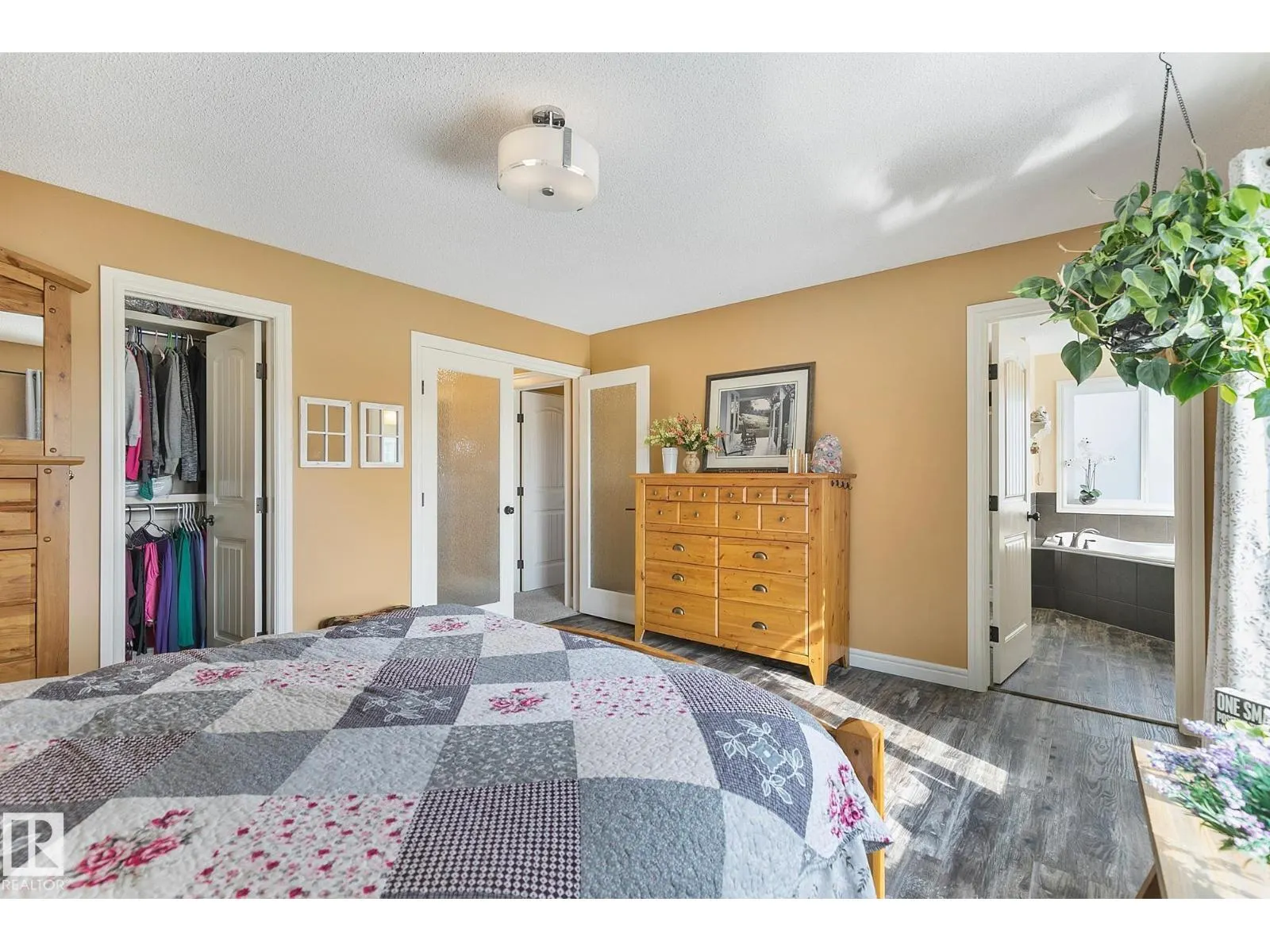 15 HARWOOD CO