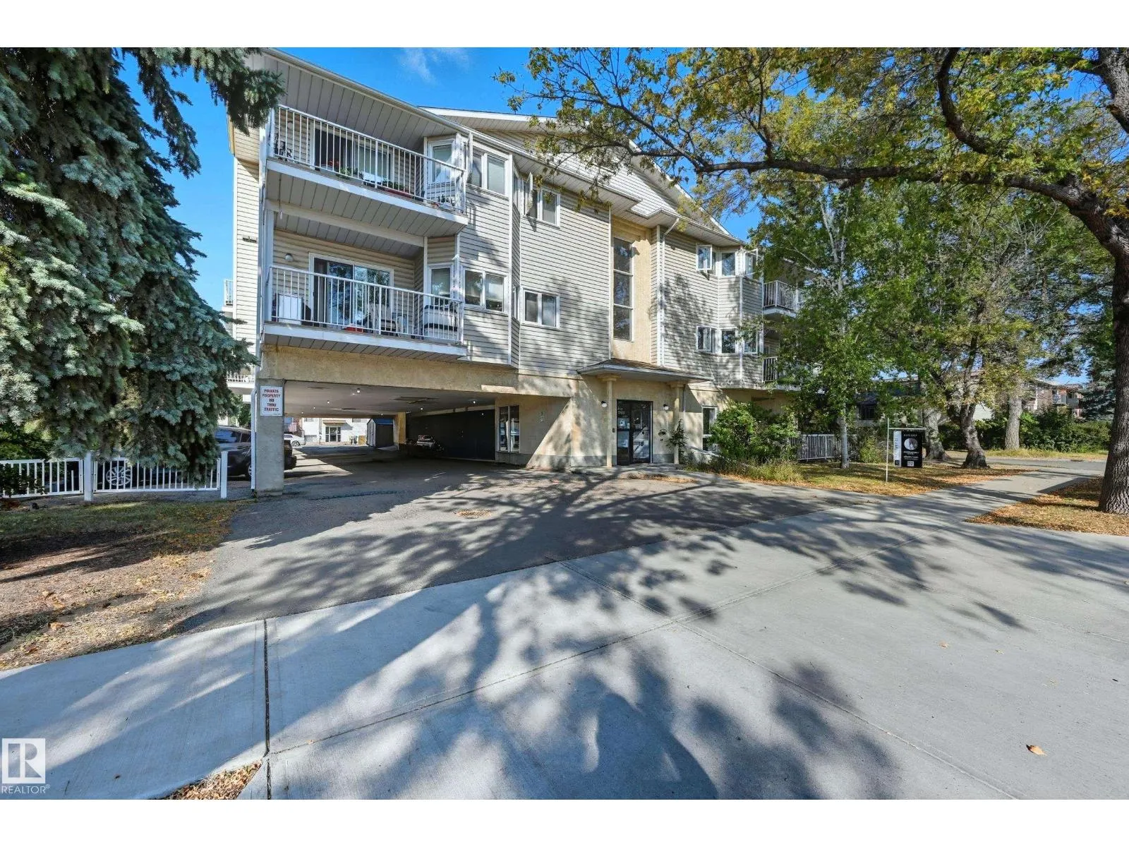 #306 10504 77 AV NW