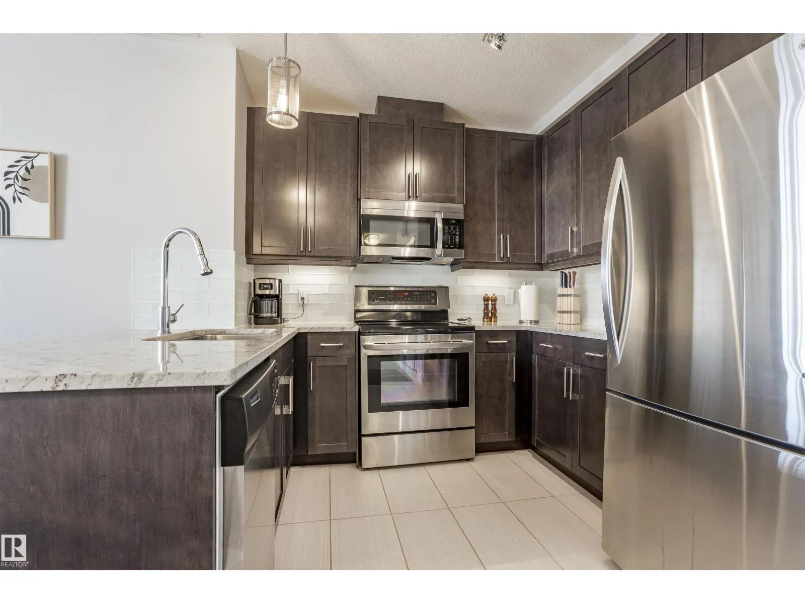 #307 5151 Windermere BV NW NW