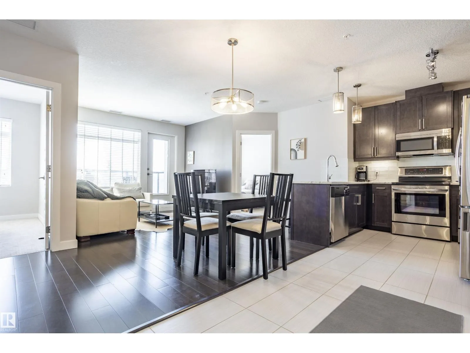 #307 5151 Windermere BV NW NW