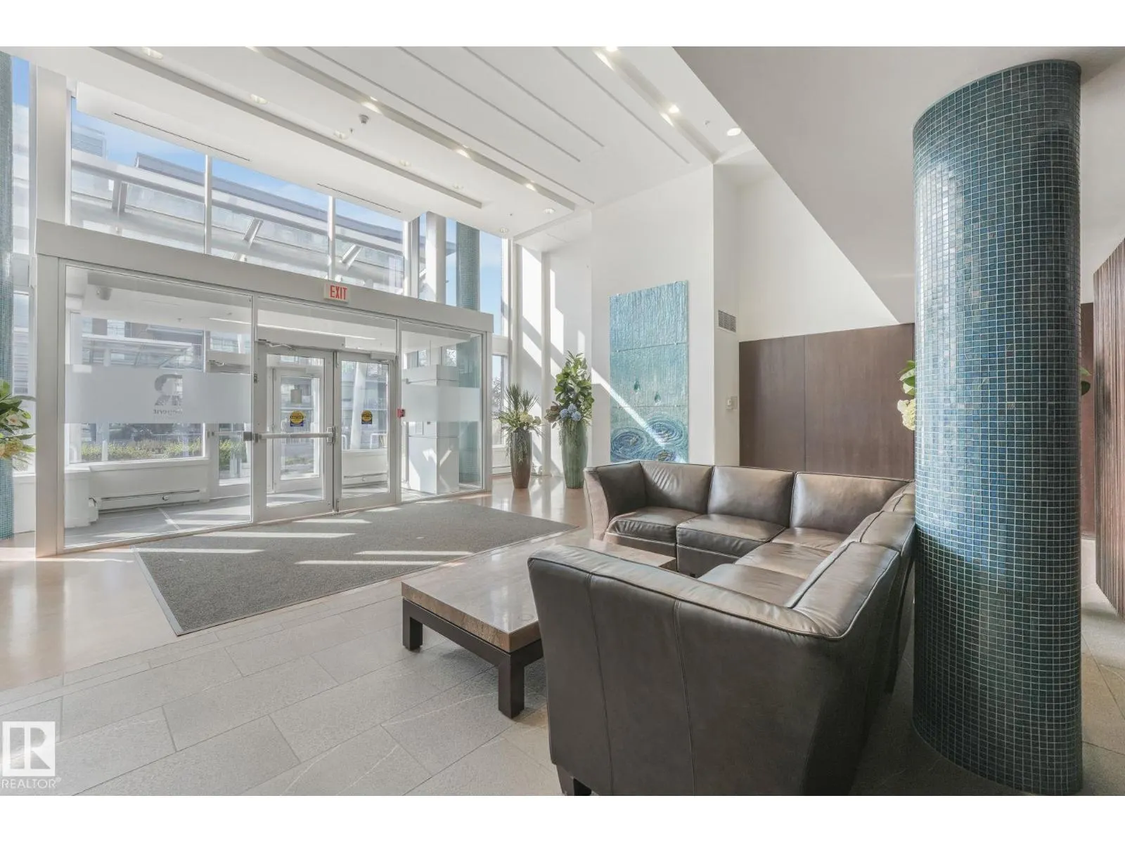 #706 2606 109 ST NW