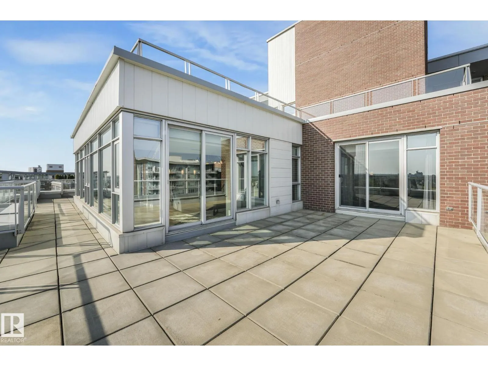 #706 2606 109 ST NW