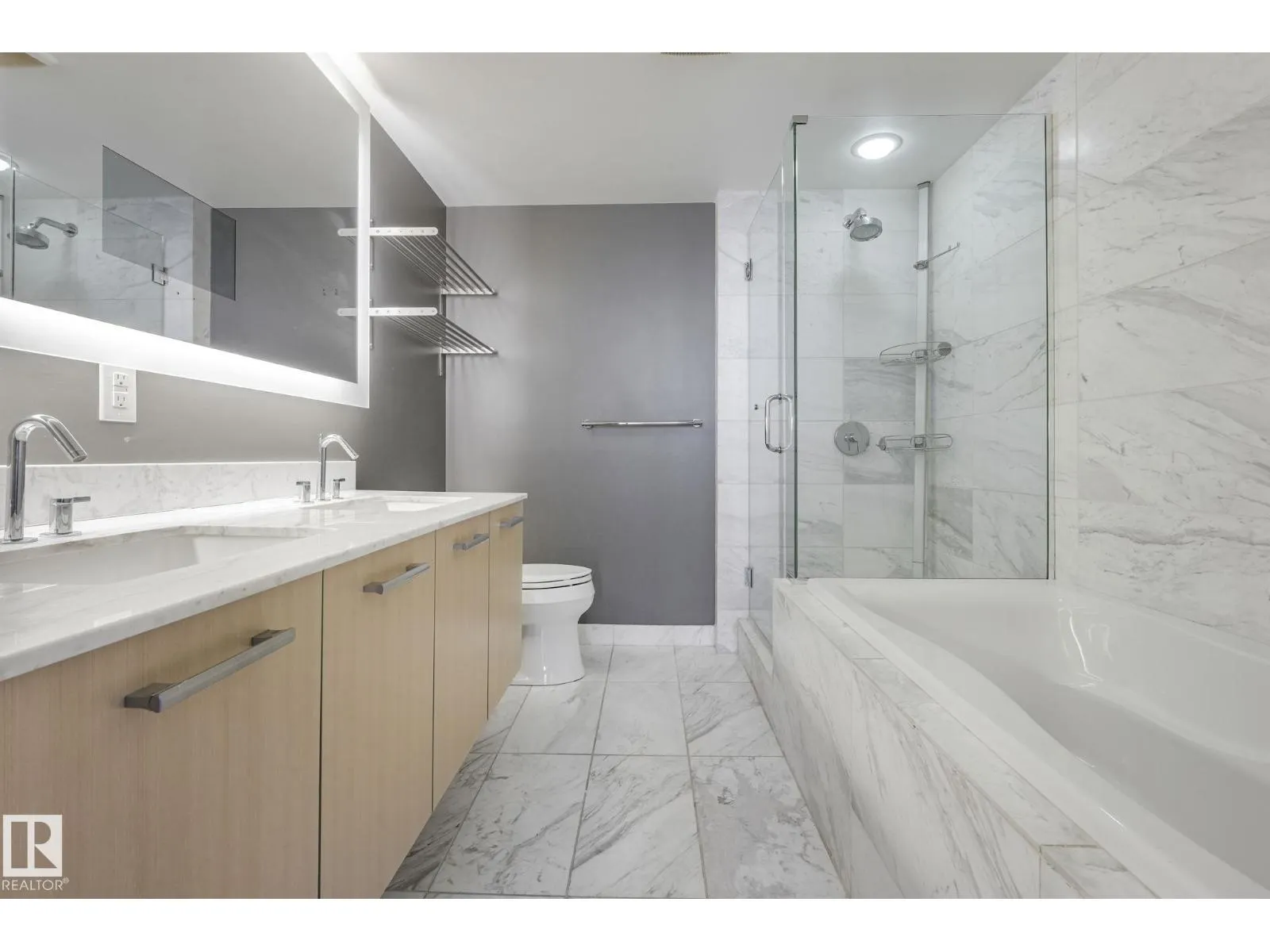 #706 2606 109 ST NW