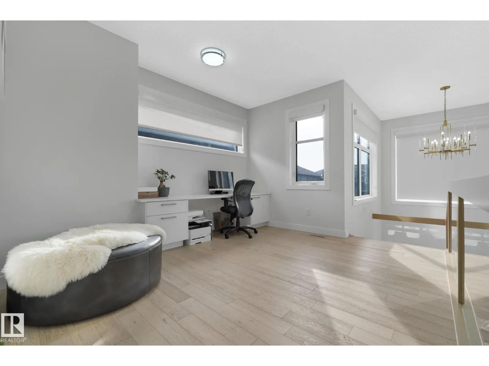 1313 HAINSTOCK WY SW