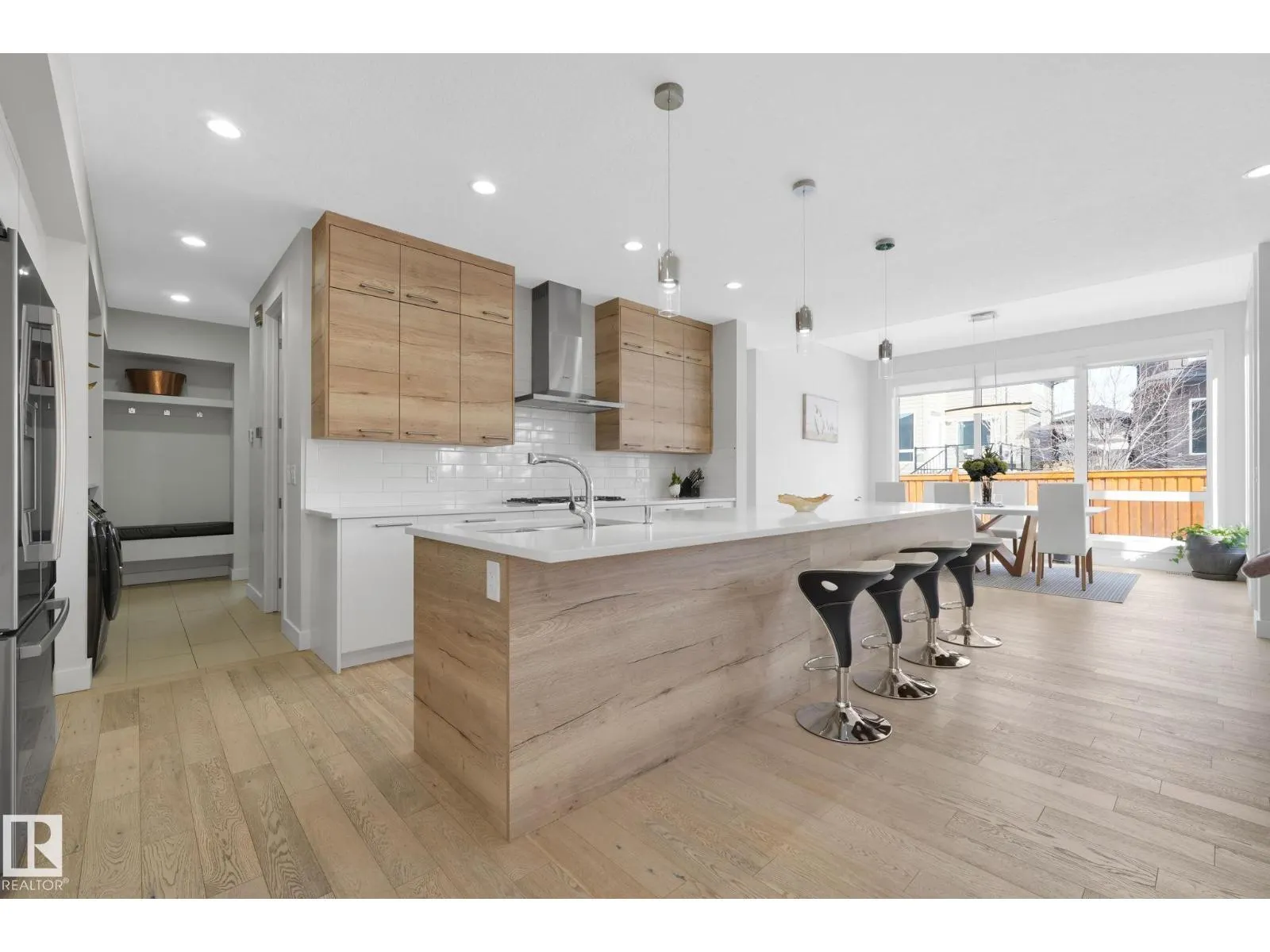 1313 HAINSTOCK WY SW