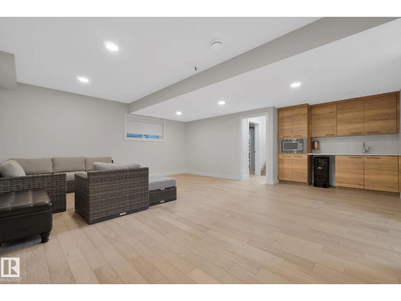 1313 HAINSTOCK WY SW
