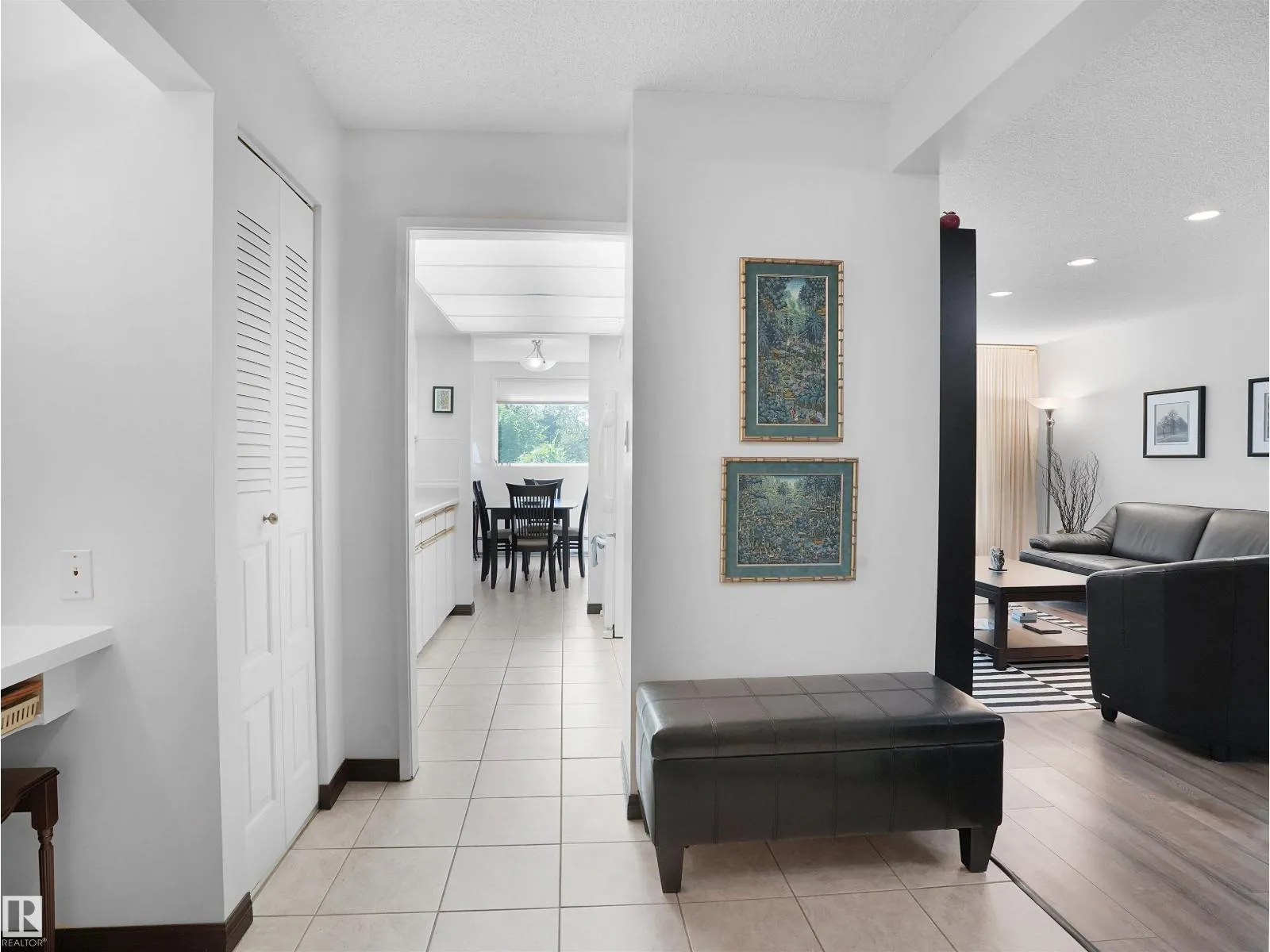 #102 4404 122 ST NW