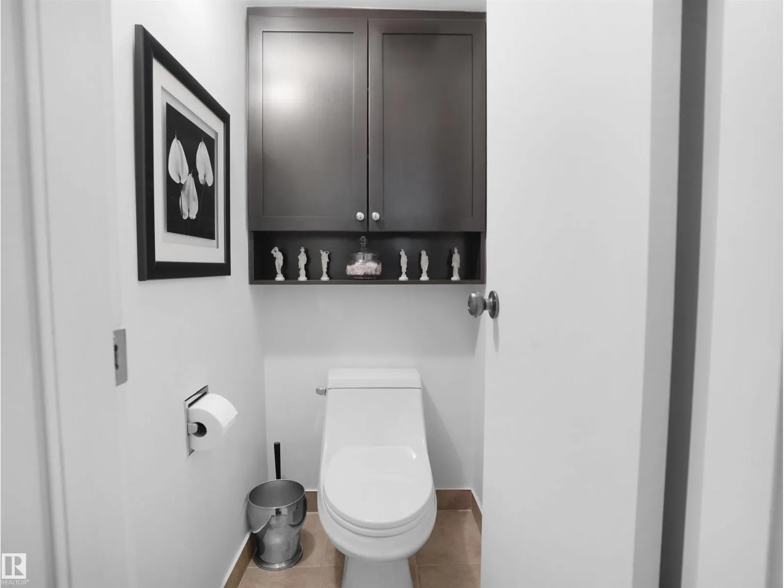 #102 4404 122 ST NW