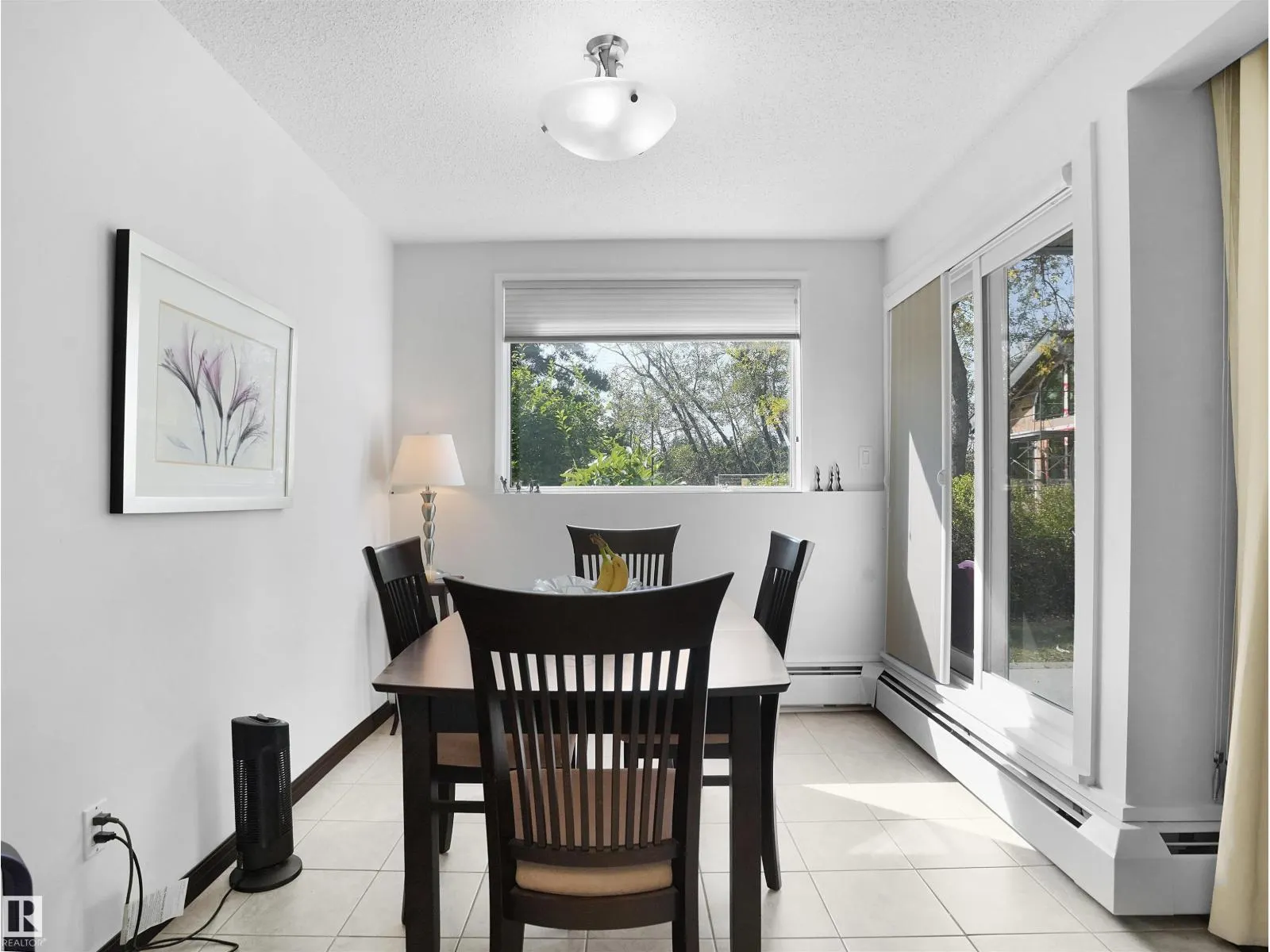 #102 4404 122 ST NW