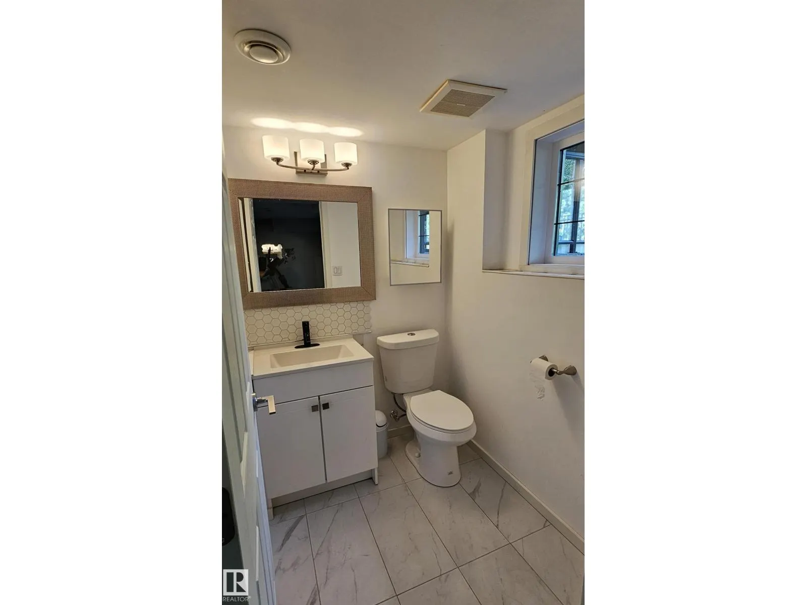 #22 5873 Mullen PL NW
