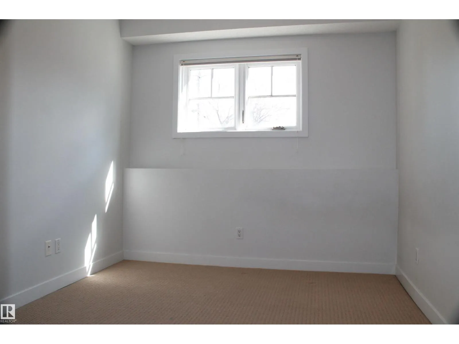 #103 7907 109 ST NW