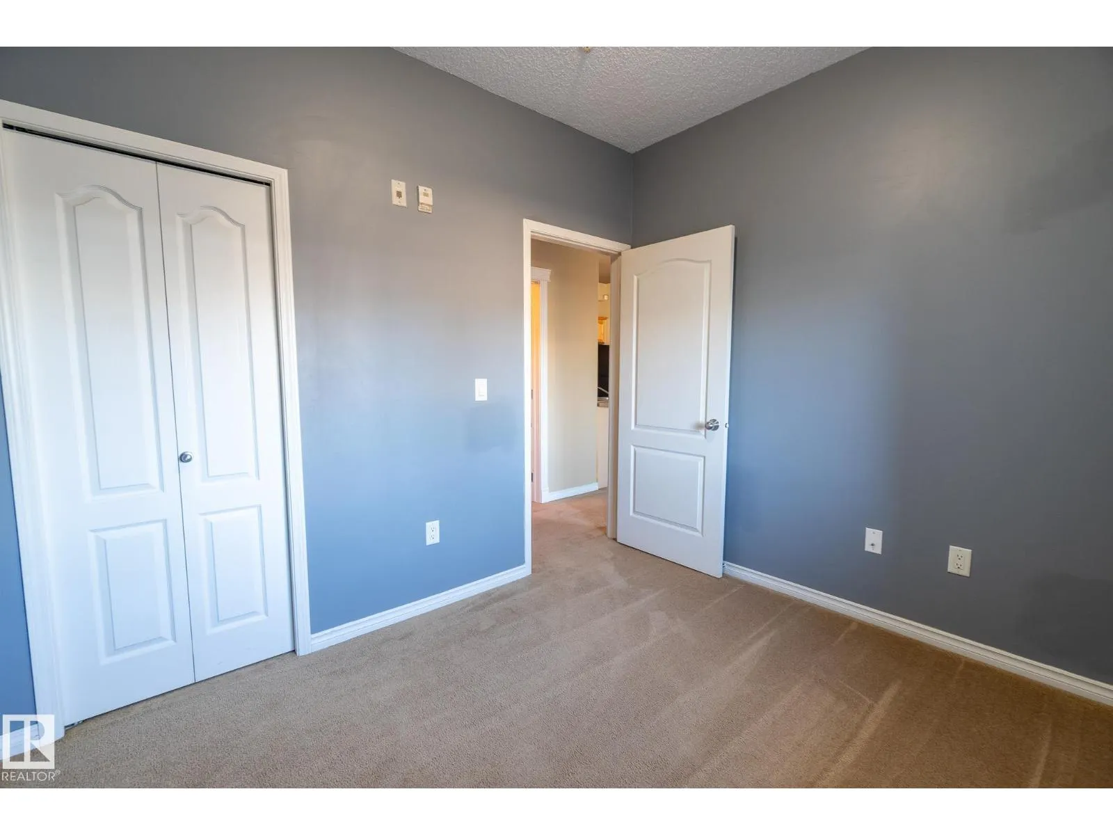 #118 16807 100 AV NW