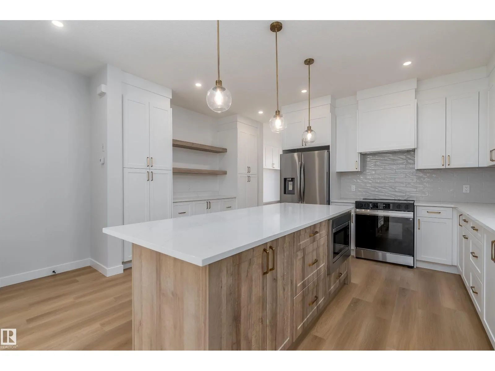 9540 148 ST NW