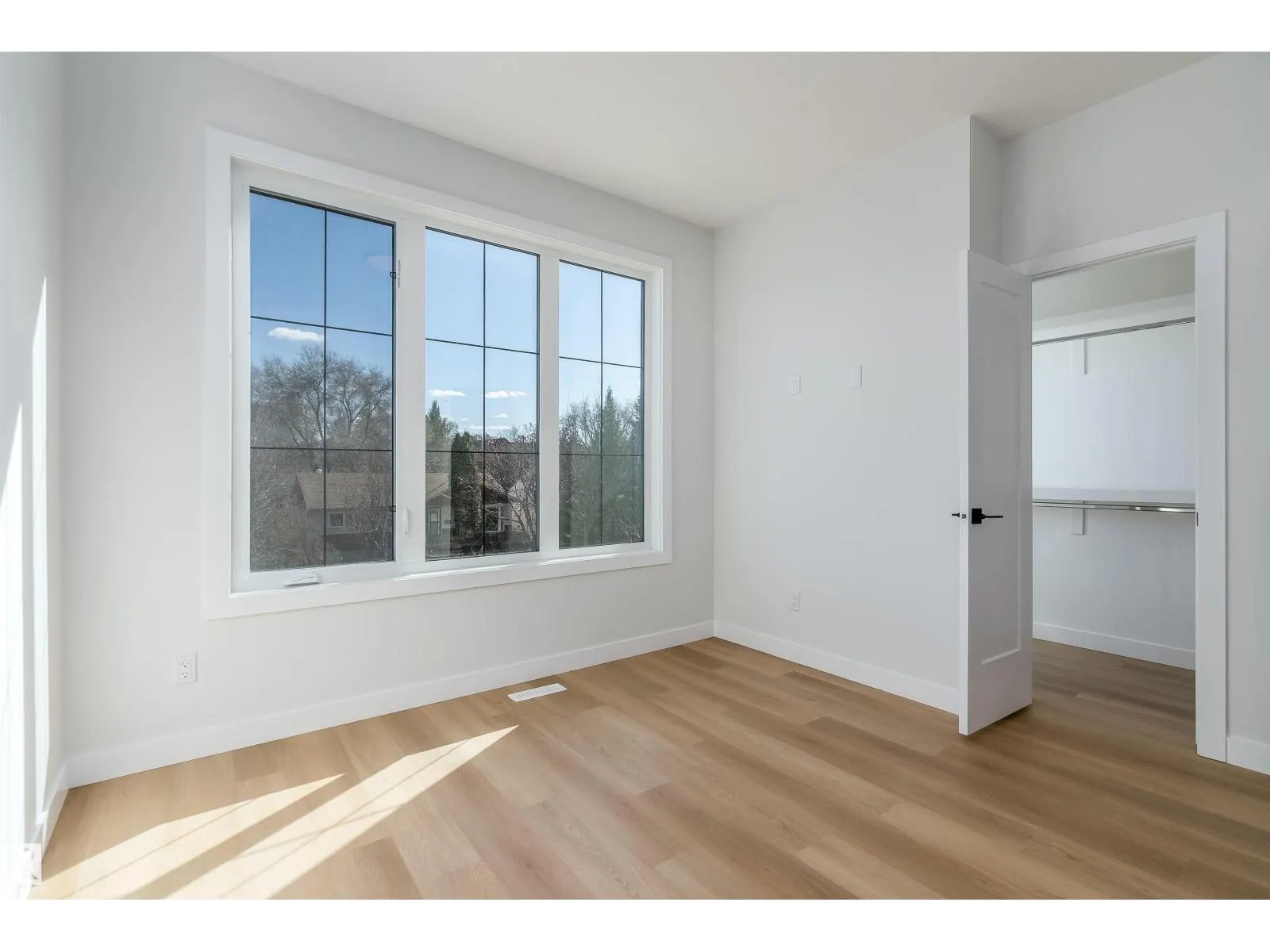 9540 148 ST NW