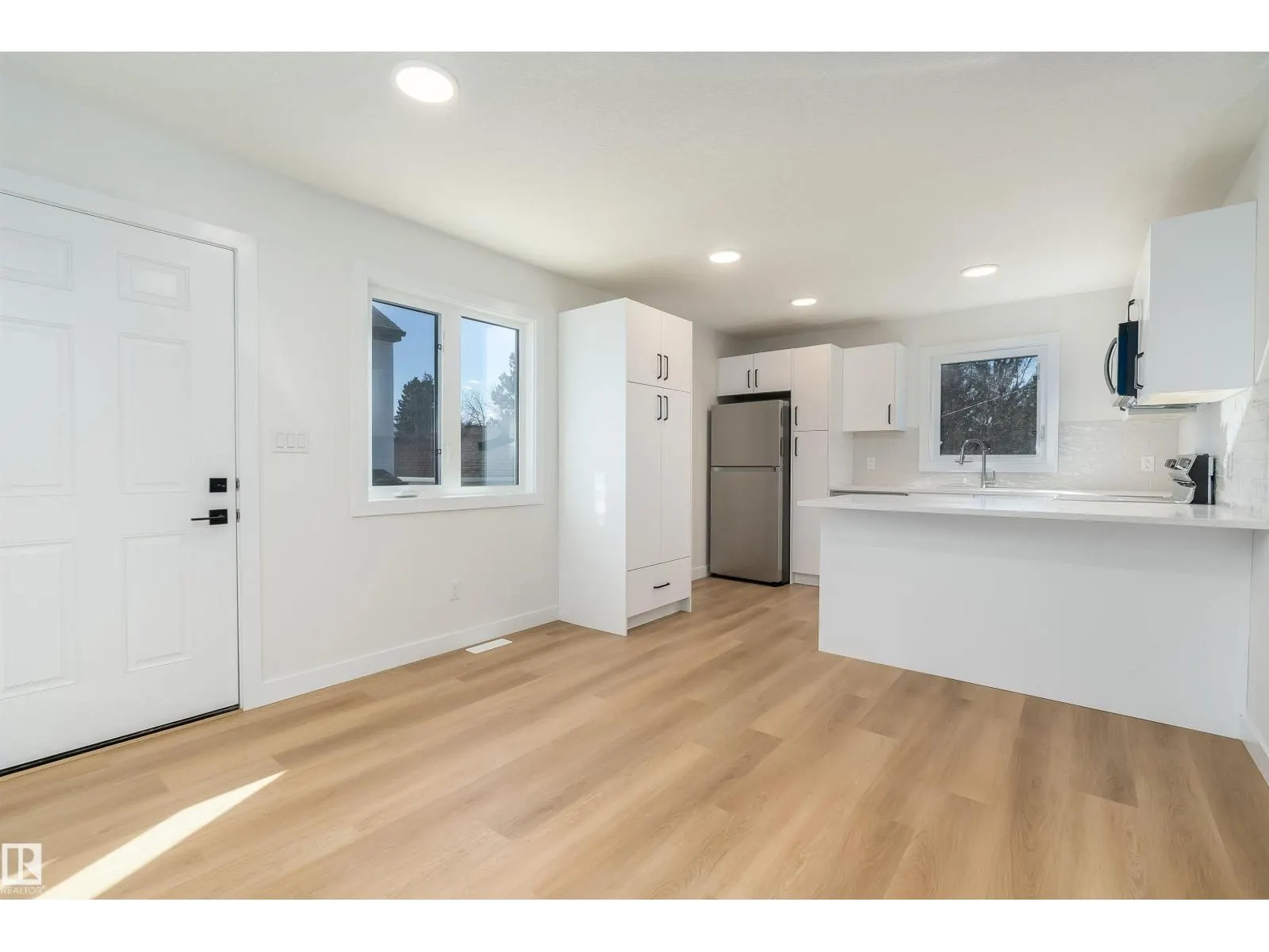 9540 148 ST NW
