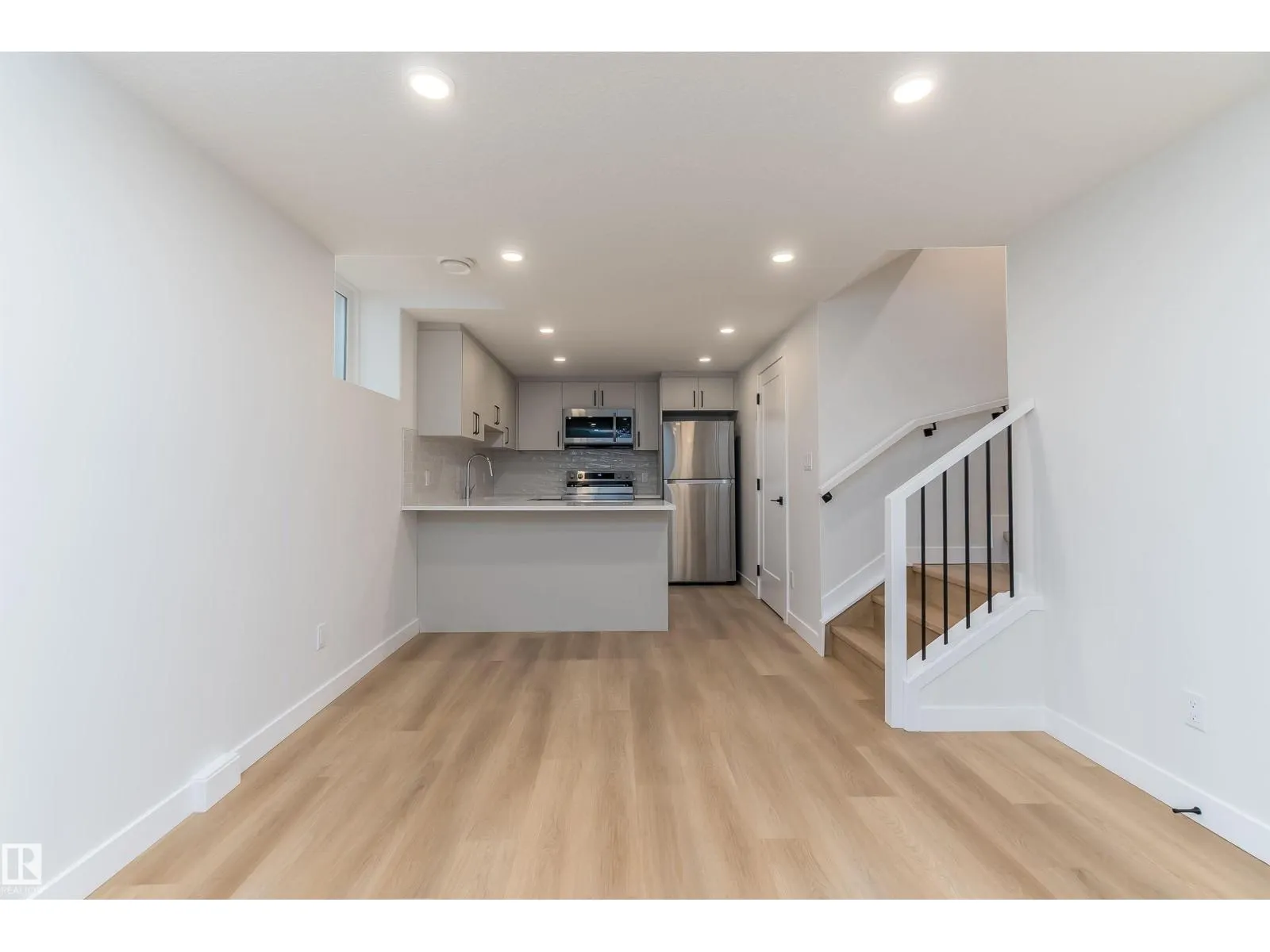 9540 148 ST NW