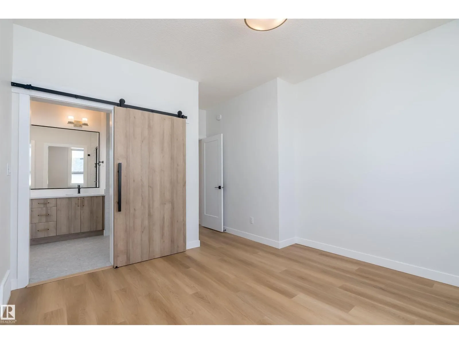 9540 148 ST NW