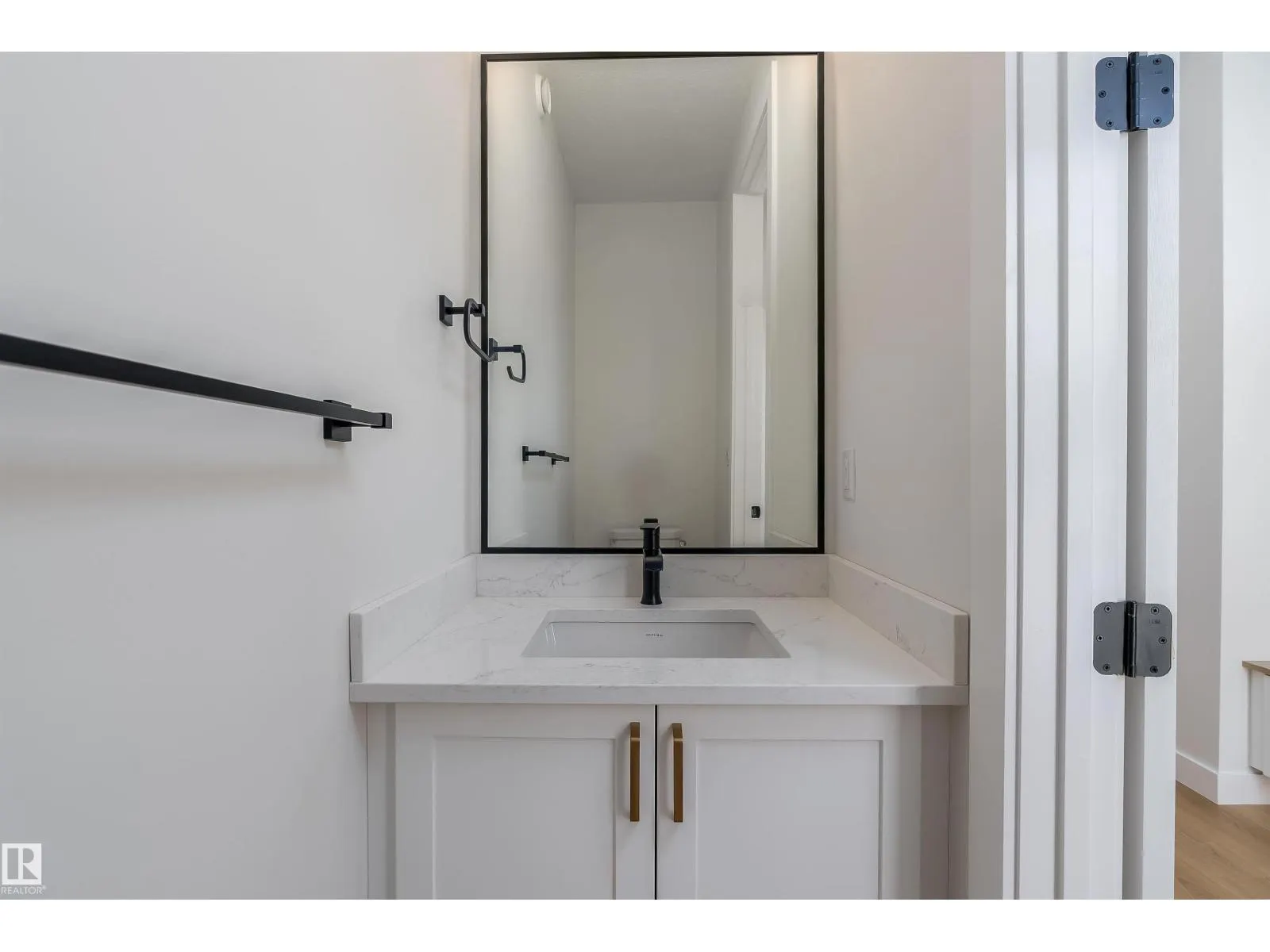 9540 148 ST NW