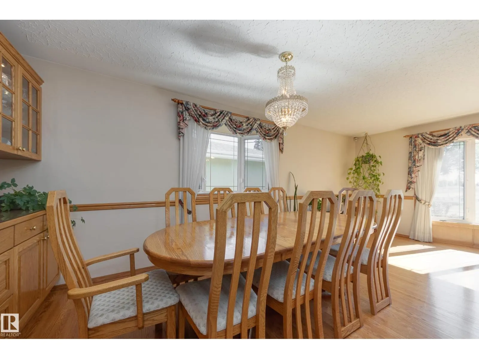 7512 129A AV NW NW