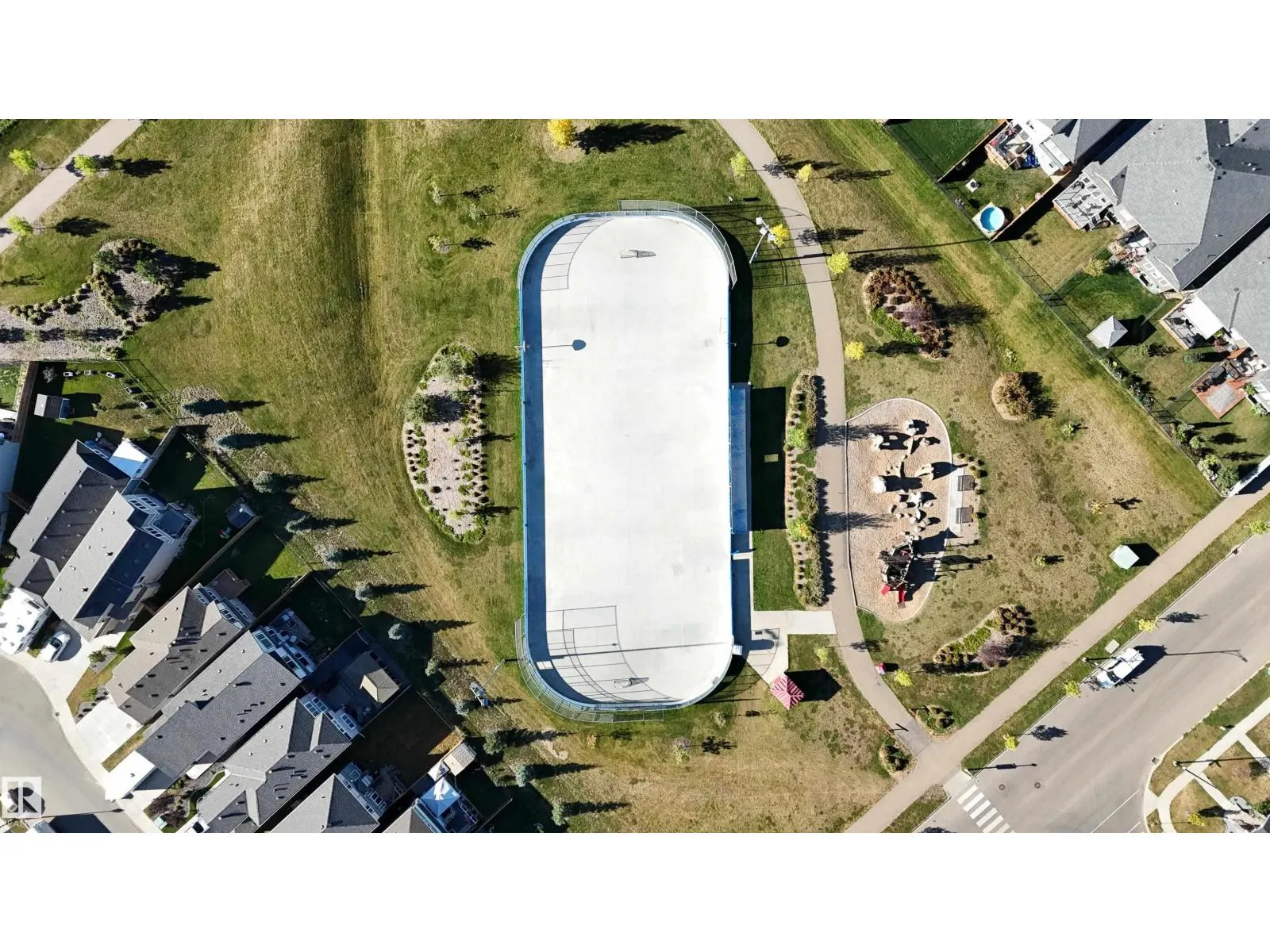 371 Bluff CV