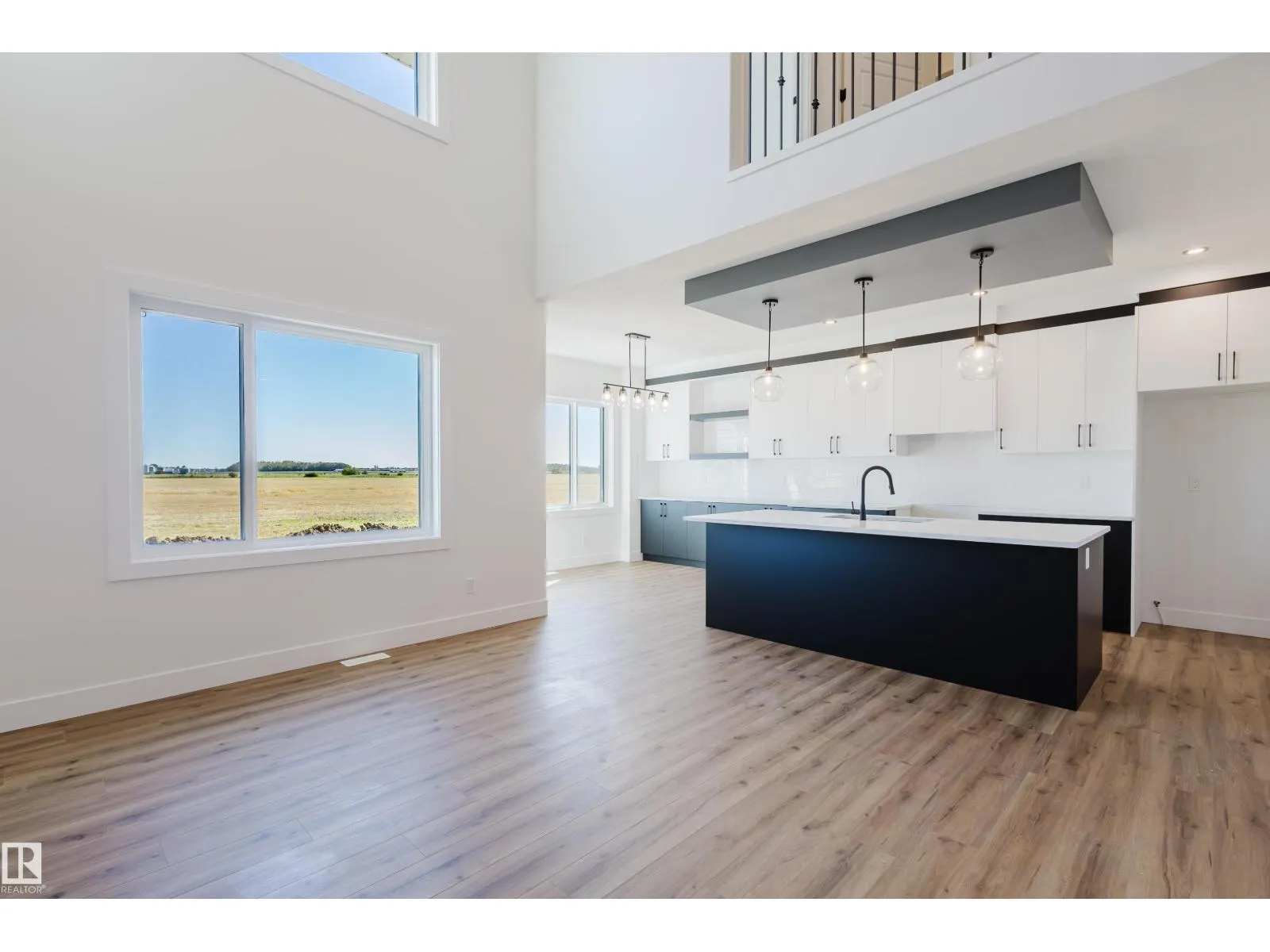 333 Bluff CV