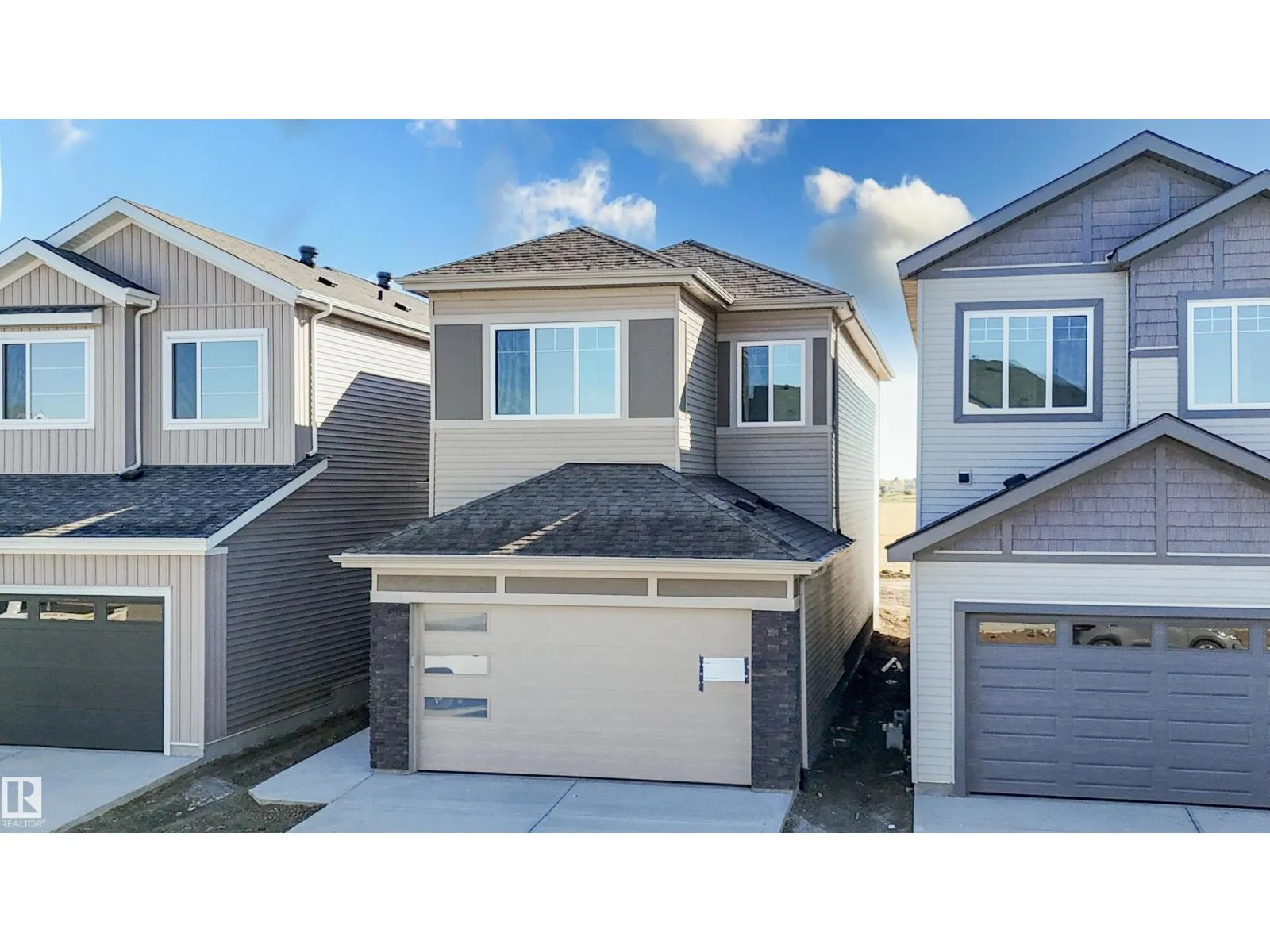 329 Bluff CV