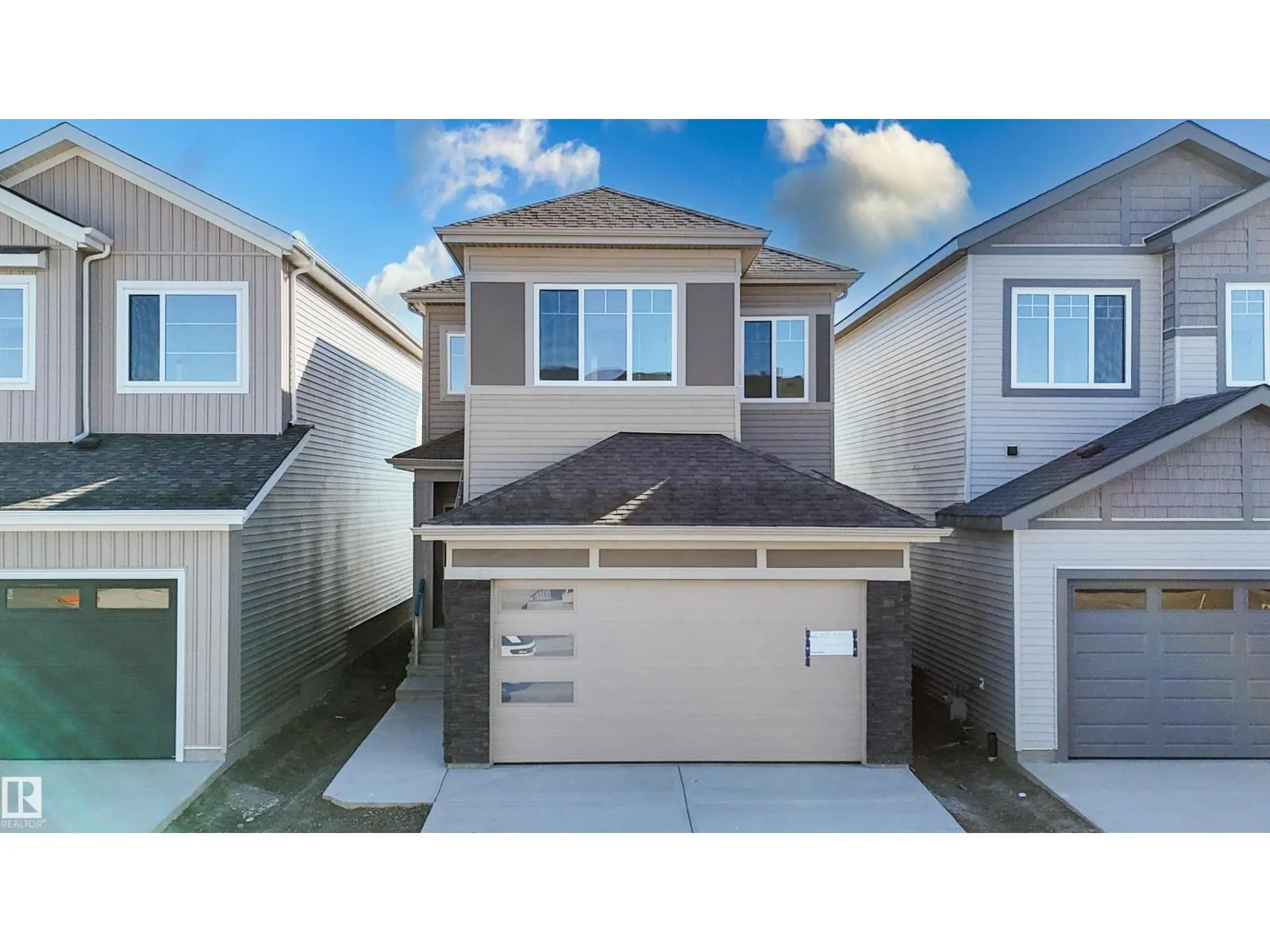 329 Bluff CV