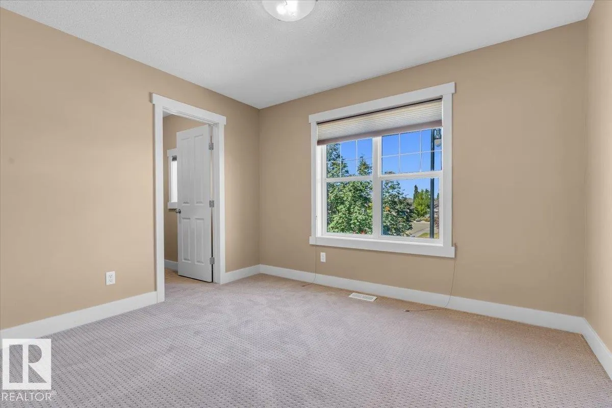 205 CALLAGHAN DR SW