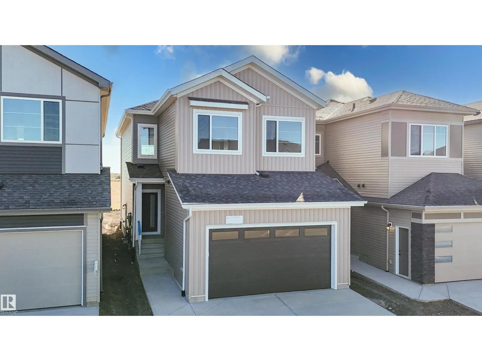 327 Bluff CV