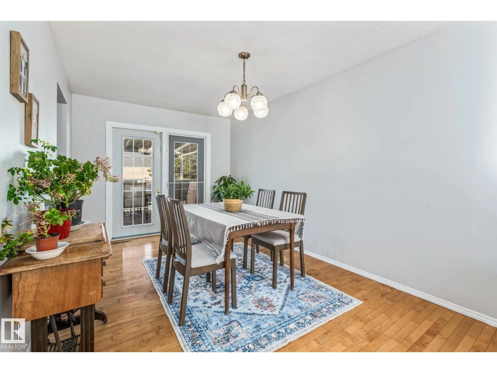 39 Abbey CR