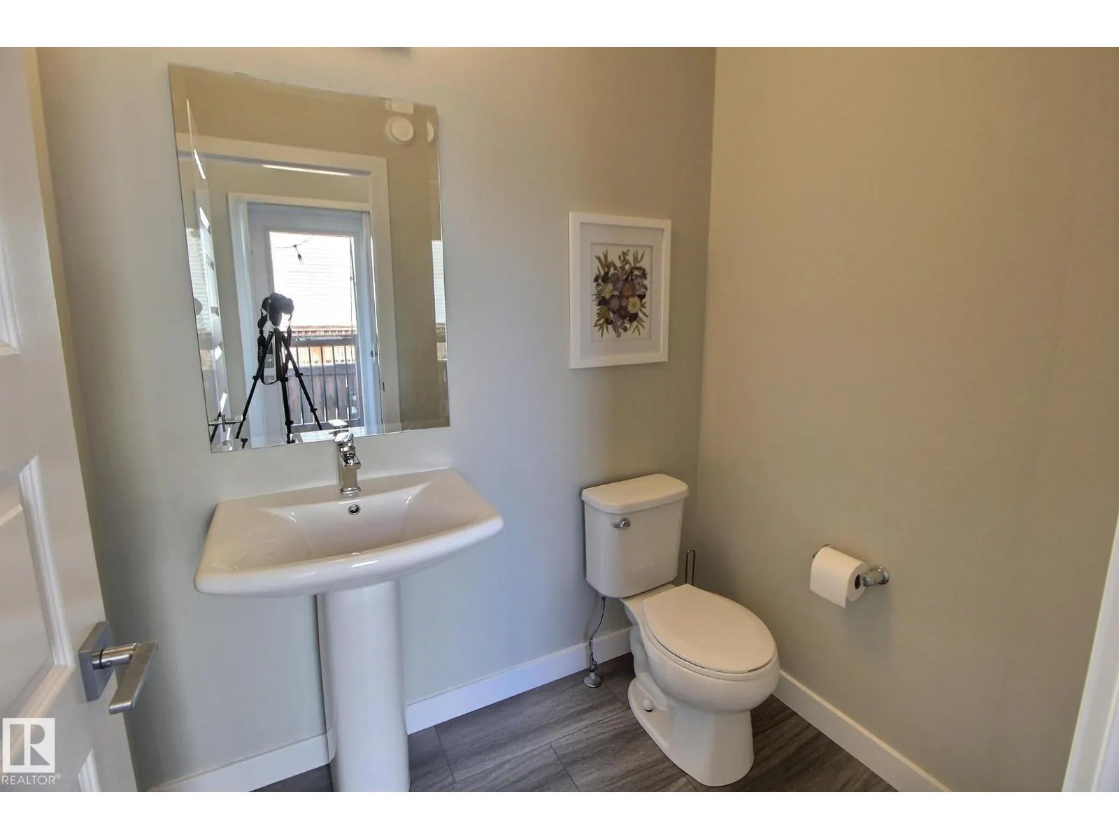 28 GREENBURY MR