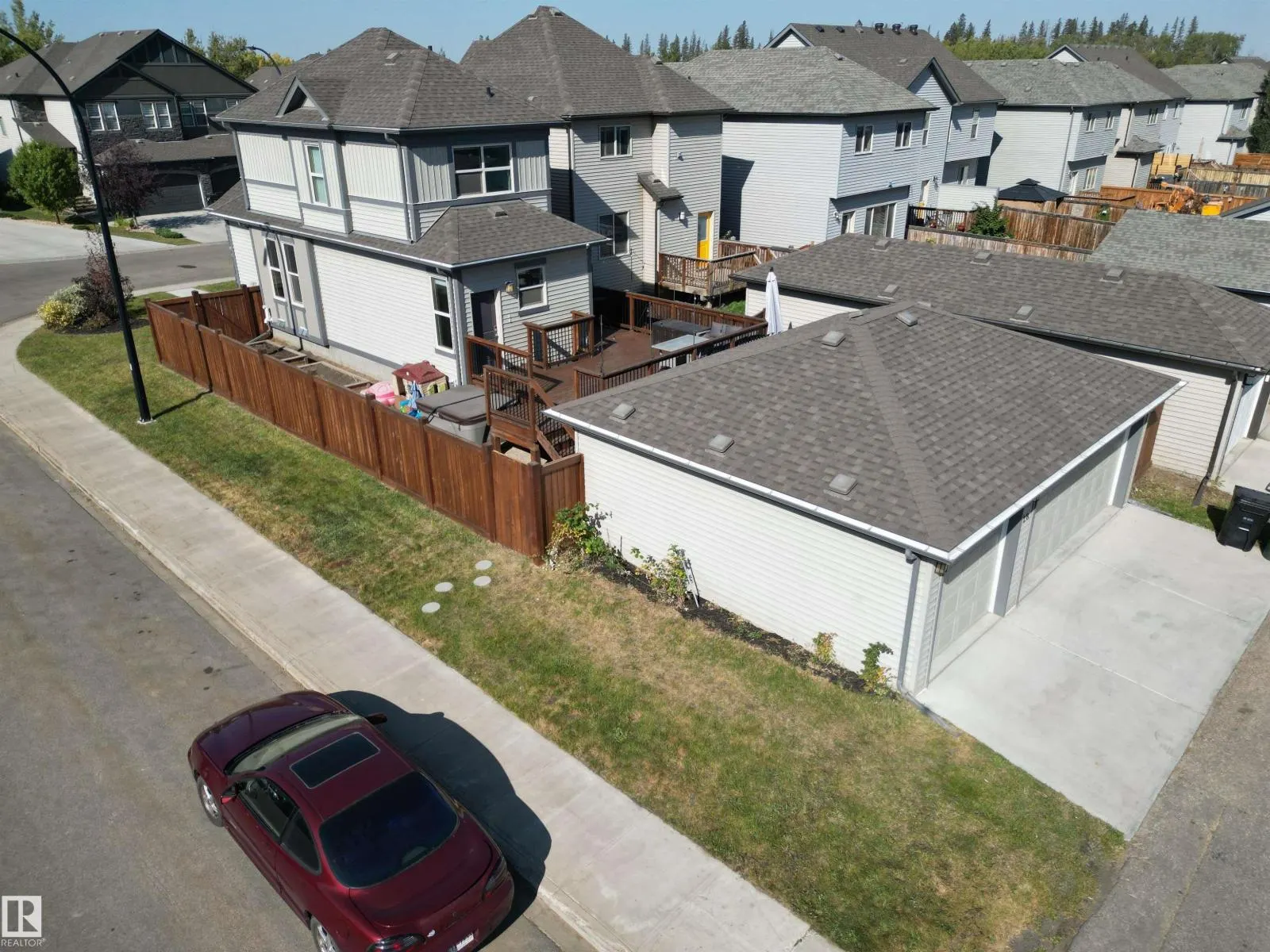28 GREENBURY MR