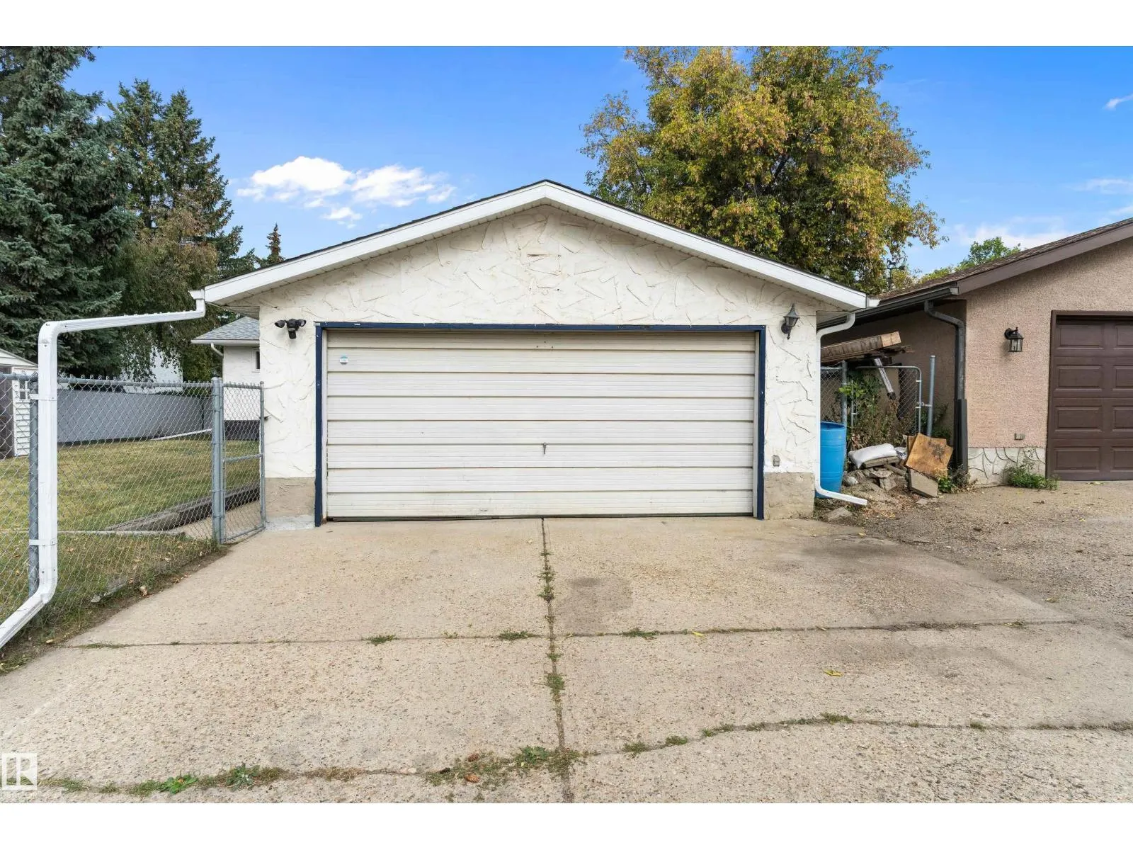 114 BROOKWOOD DR