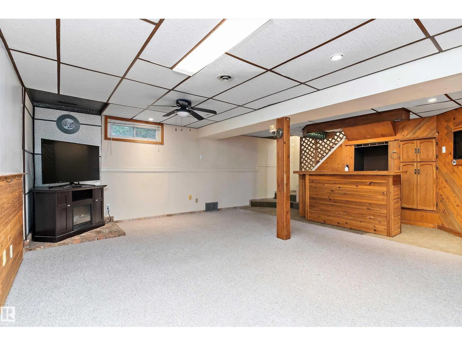 114 BROOKWOOD DR