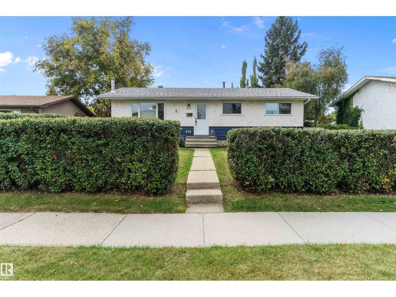 114 BROOKWOOD DR