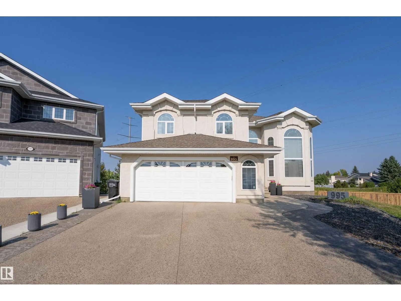 995 HOLLINGSWORTH BEND BN NW